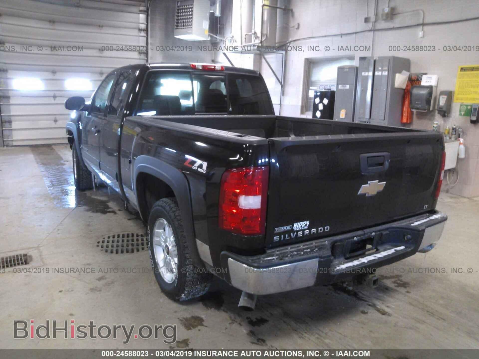 2008 CHEVROLET SILVERADO - VIN: 2GCEK190181274168 - Фото 3