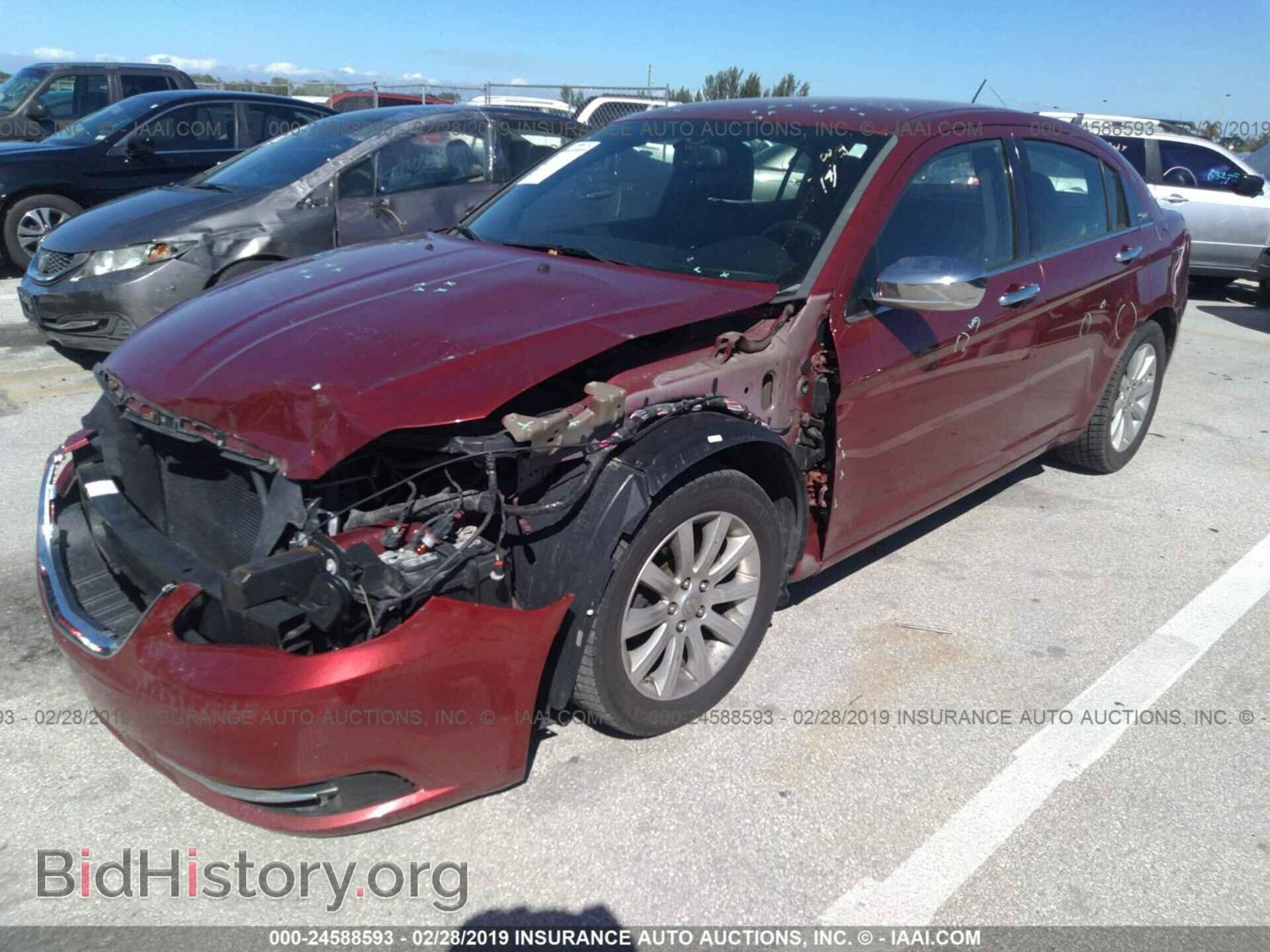 2013 CHRYSLER 200 - VIN: 1C3CCBCG4DN579256 - Photo 2