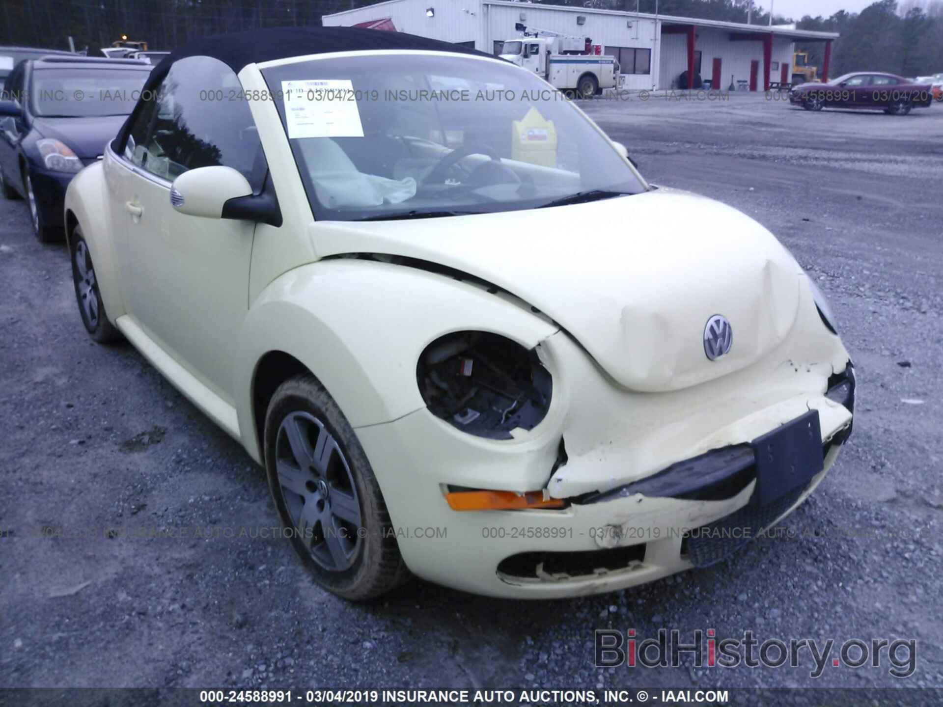 Photo 3VWRF31YX6M304449 - VOLKSWAGEN NEW BEETLE 2006