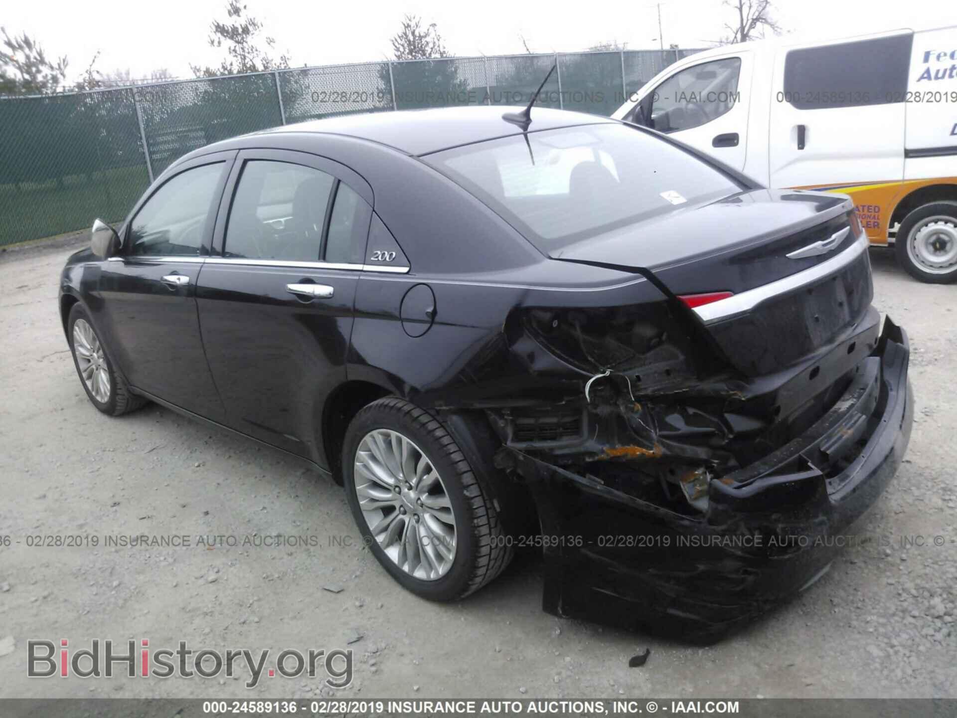 2012 CHRYSLER 200 - VIN: 1C3CCBCB0CN189872 - Фото 3