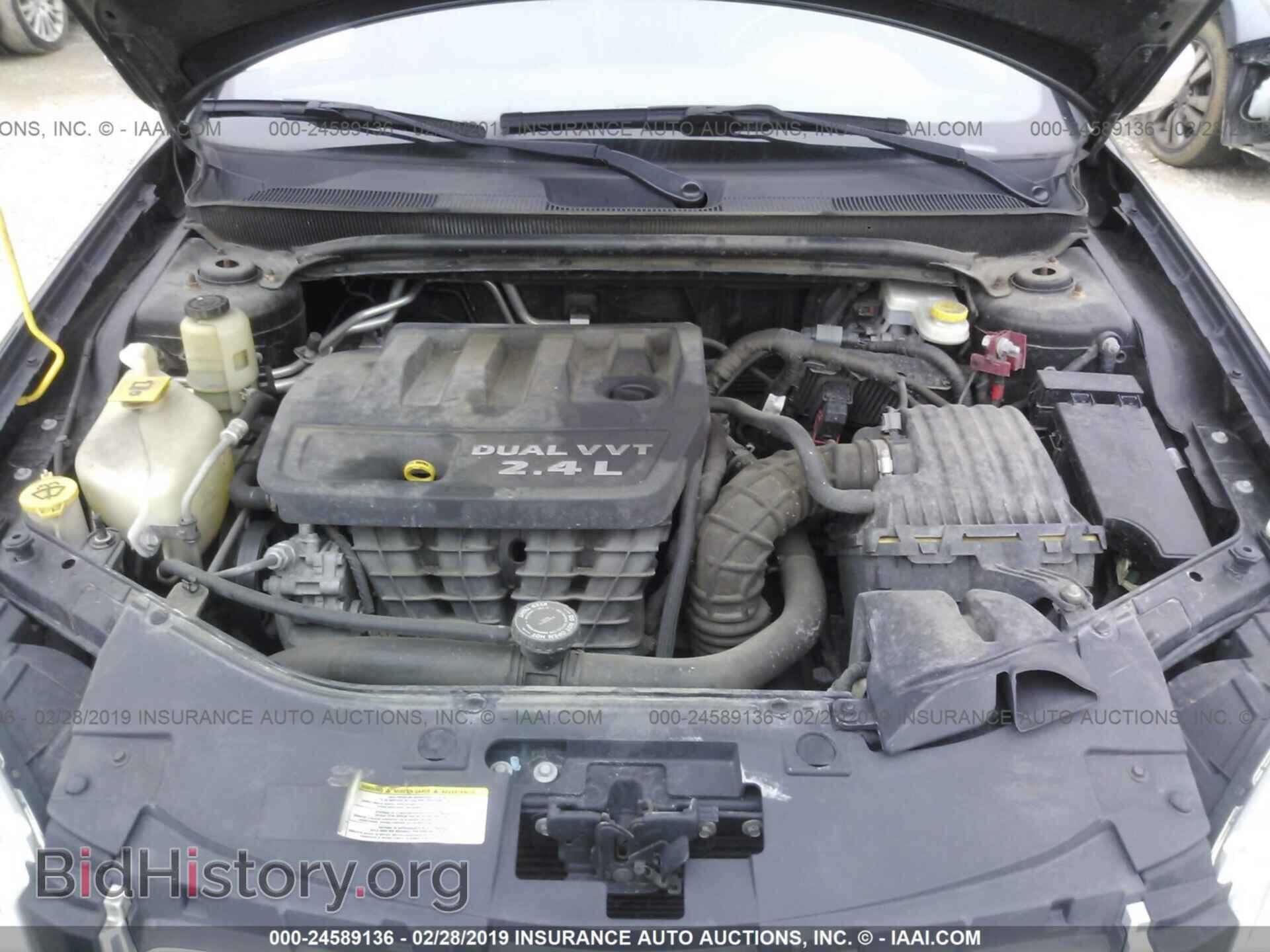 2012 CHRYSLER 200 - VIN: 1C3CCBCB0CN189872 - Фото 10