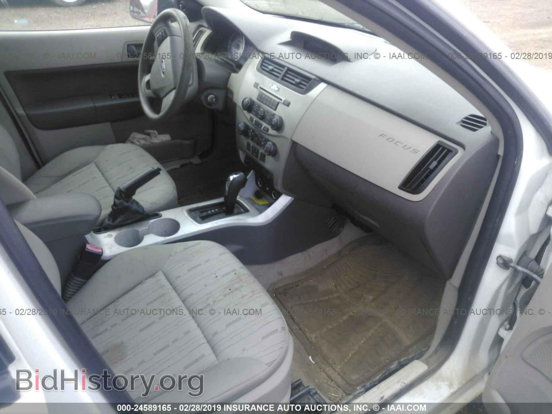 2009 FORD FOCUS - VIN: 1FAHP35N89W215808 - Photo 5