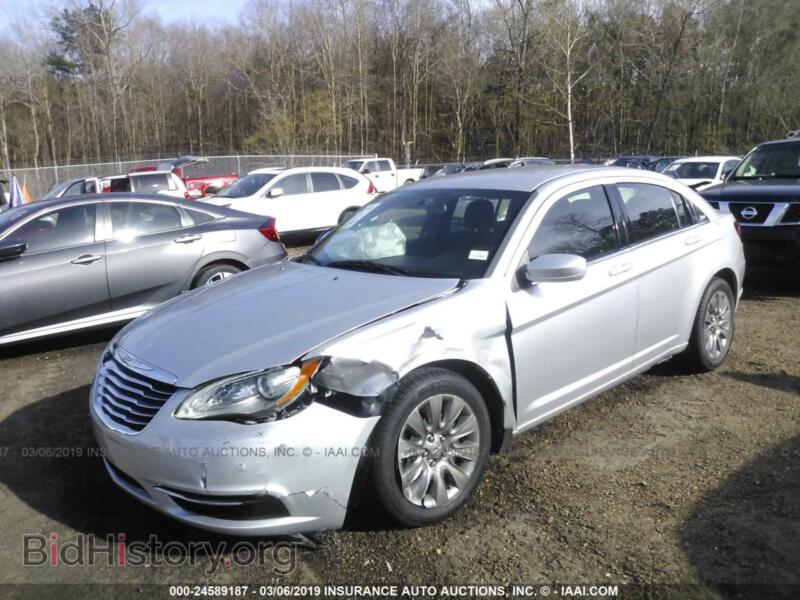 2012 Chrysler 200 (VIN 1C3CCBAB5CN145028) — photo 2 of 10