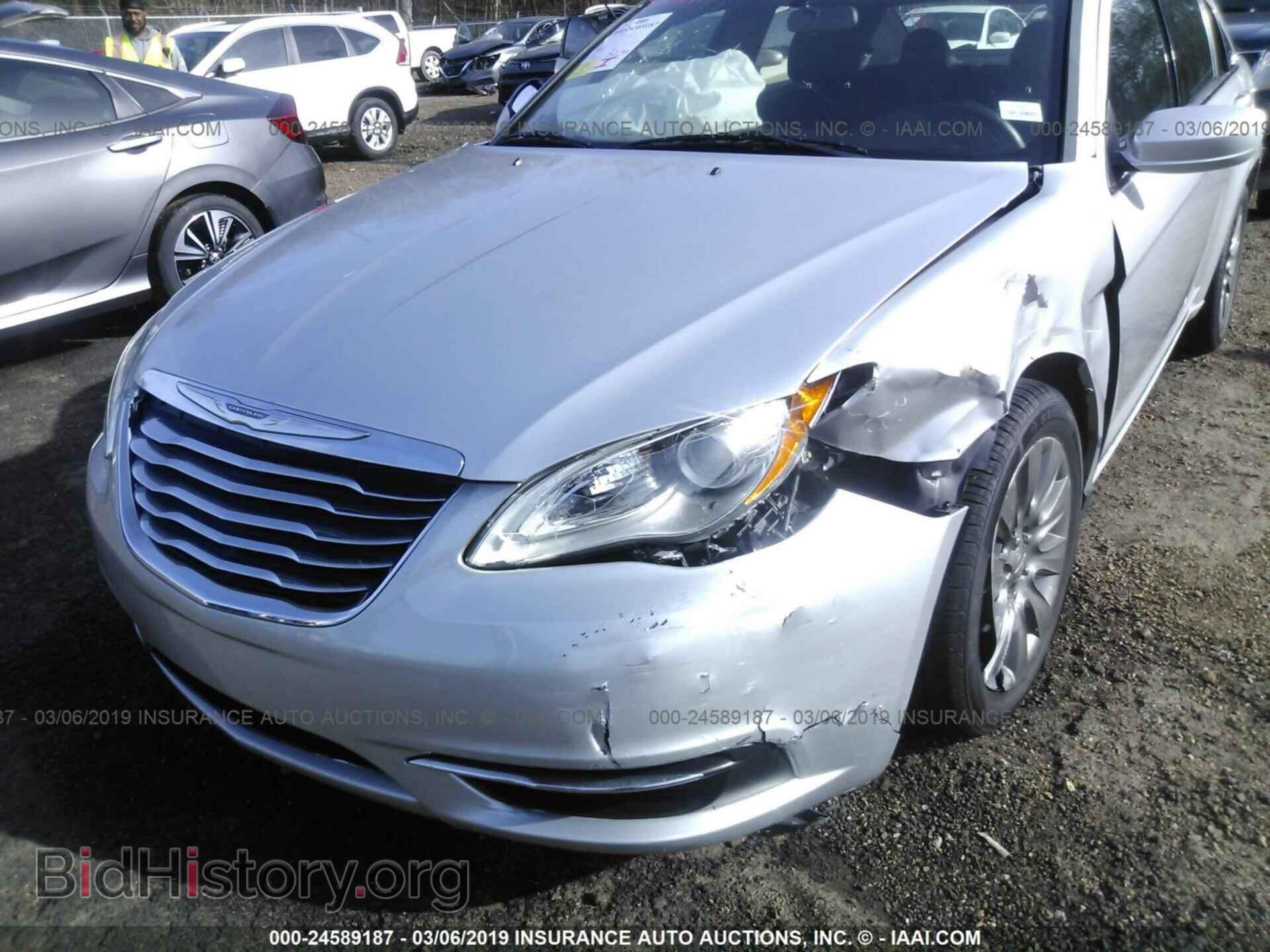 2012 CHRYSLER 200 - VIN: 1C3CCBAB5CN145028 - Фото 6