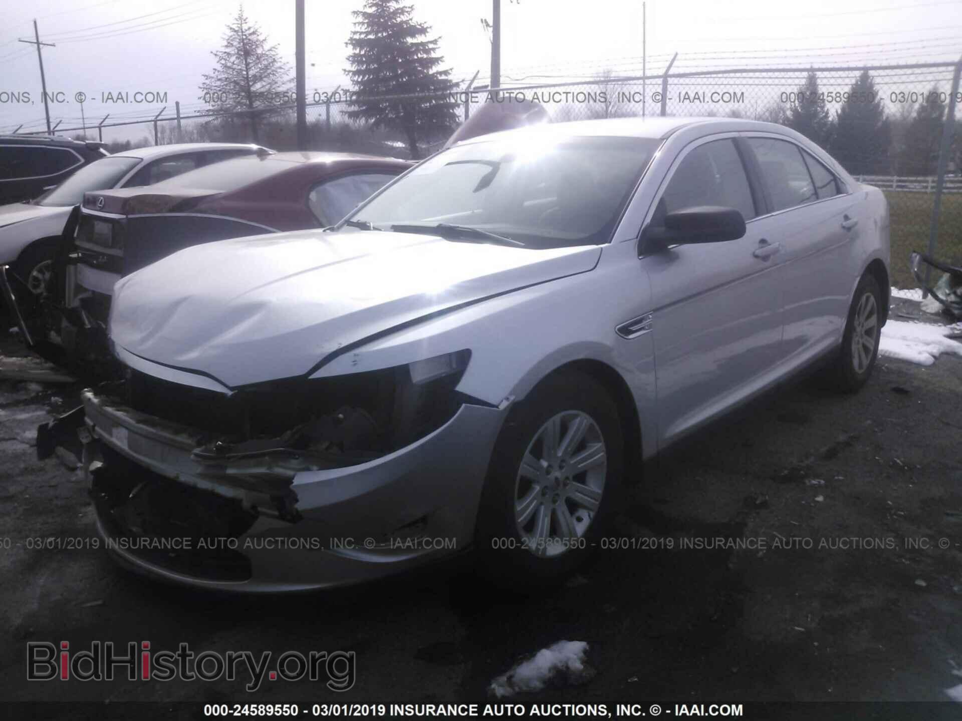2011 FORD TAURUS - VIN: 1FAHP2DW0BG117912 - Photo 2