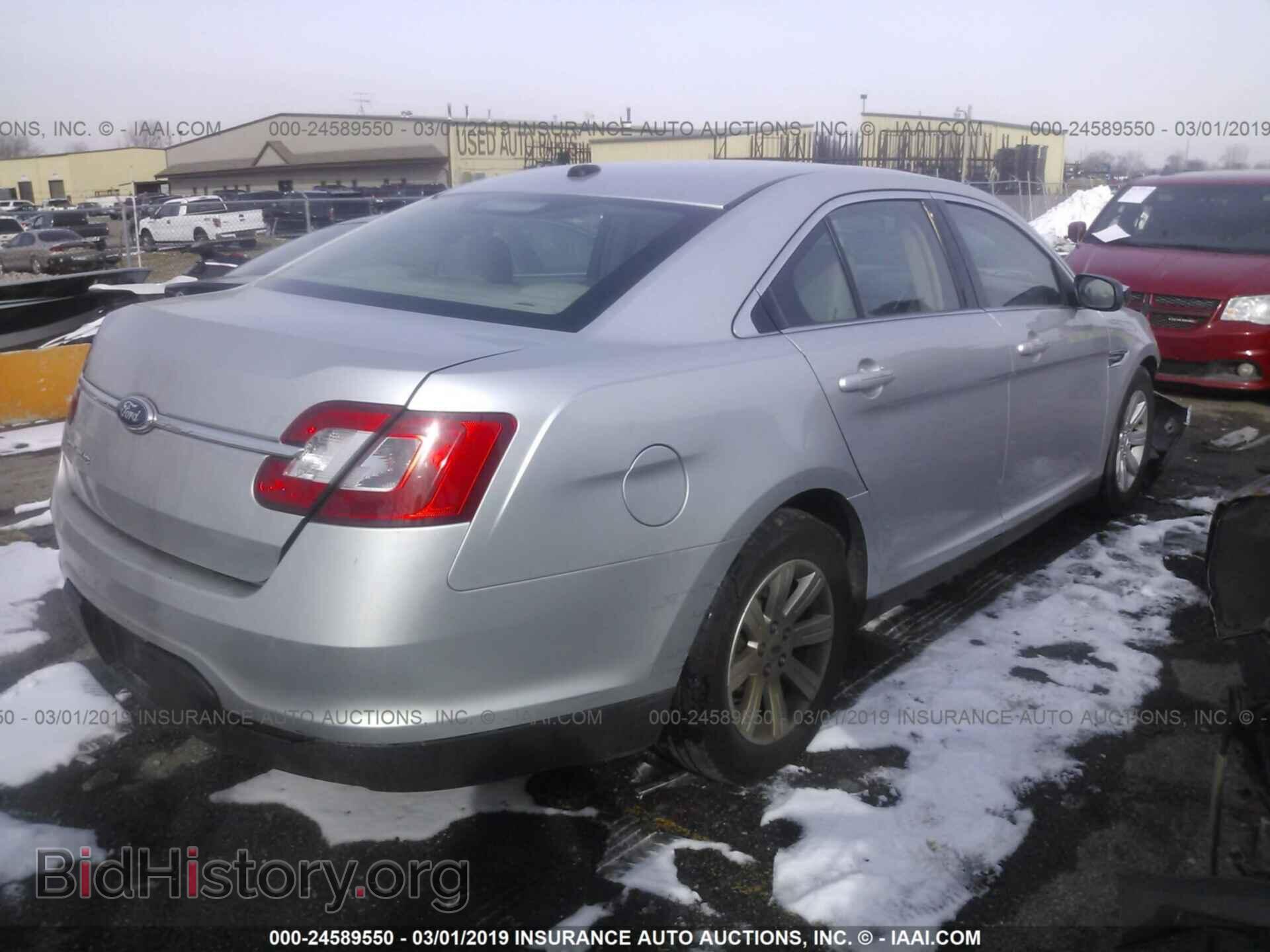 2011 FORD TAURUS - VIN: 1FAHP2DW0BG117912 - Photo 4