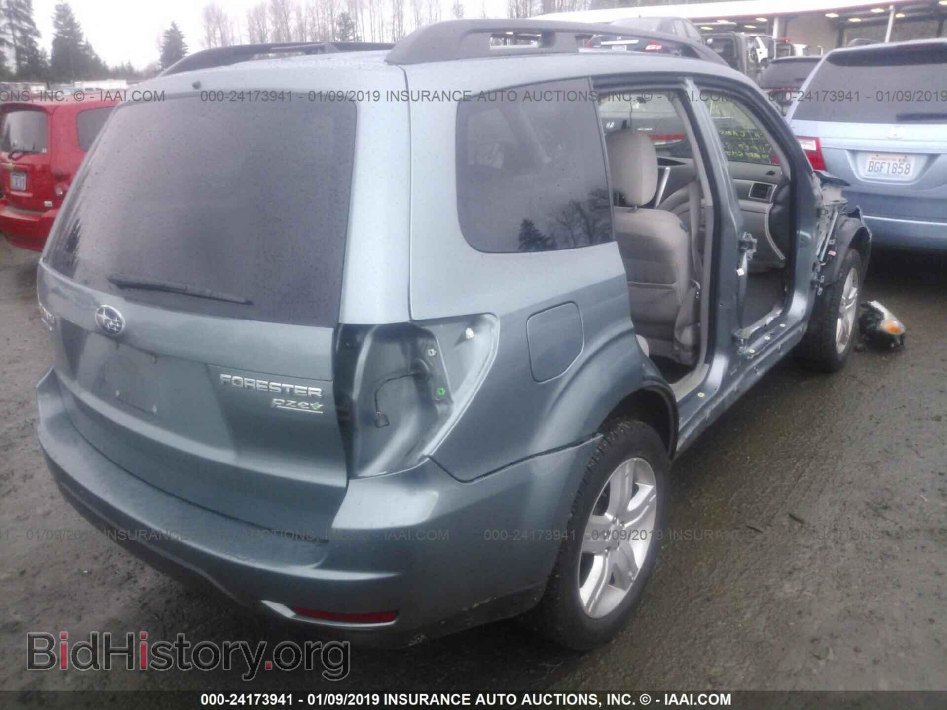 2010 SUBARU FORESTER - VIN: JF2SH6CC8AG911357 - Фото 4
