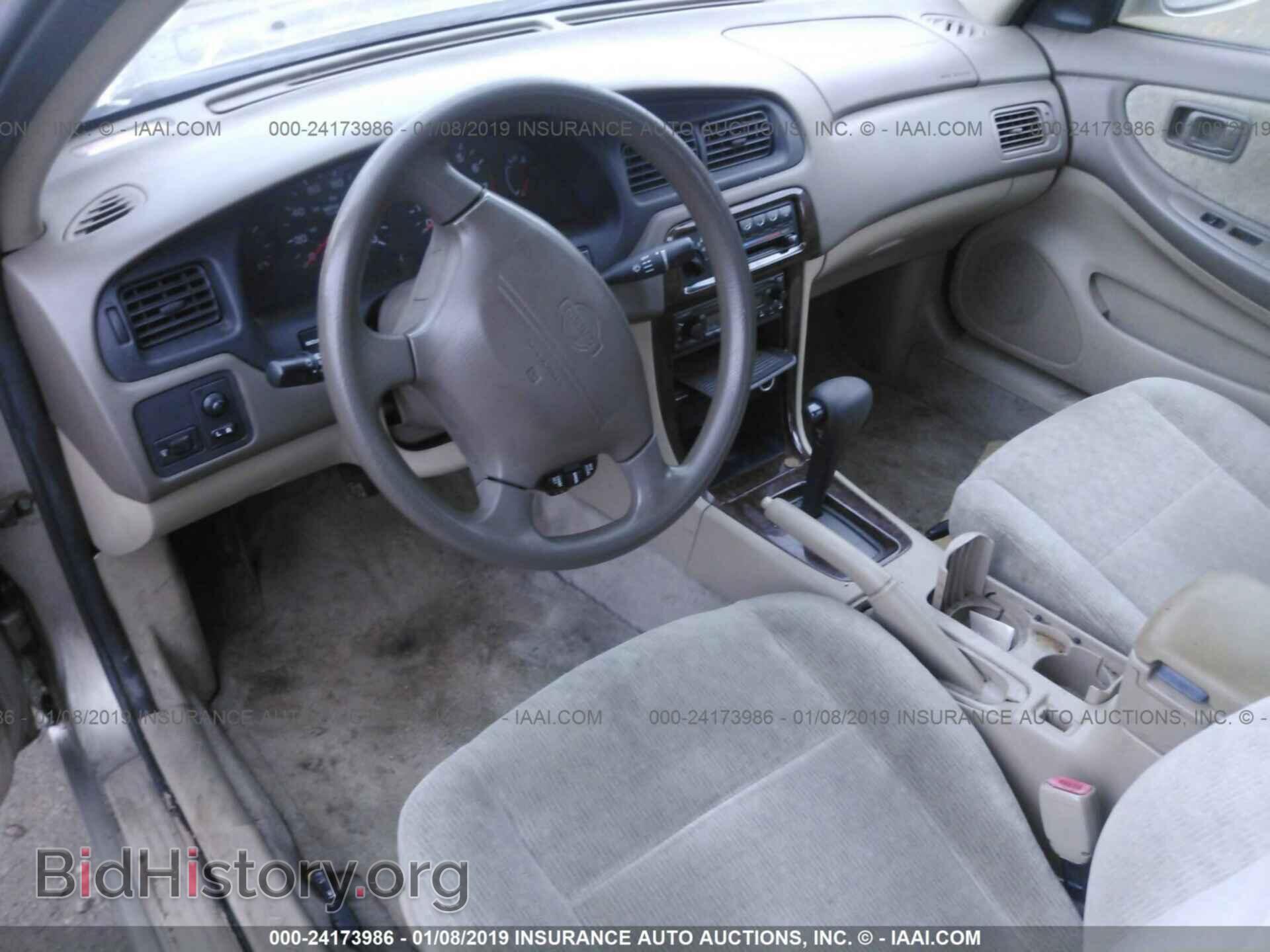2015 CHRYSLER 300 - VIN: 2C3CCAGG7FH900335 - Photo 5