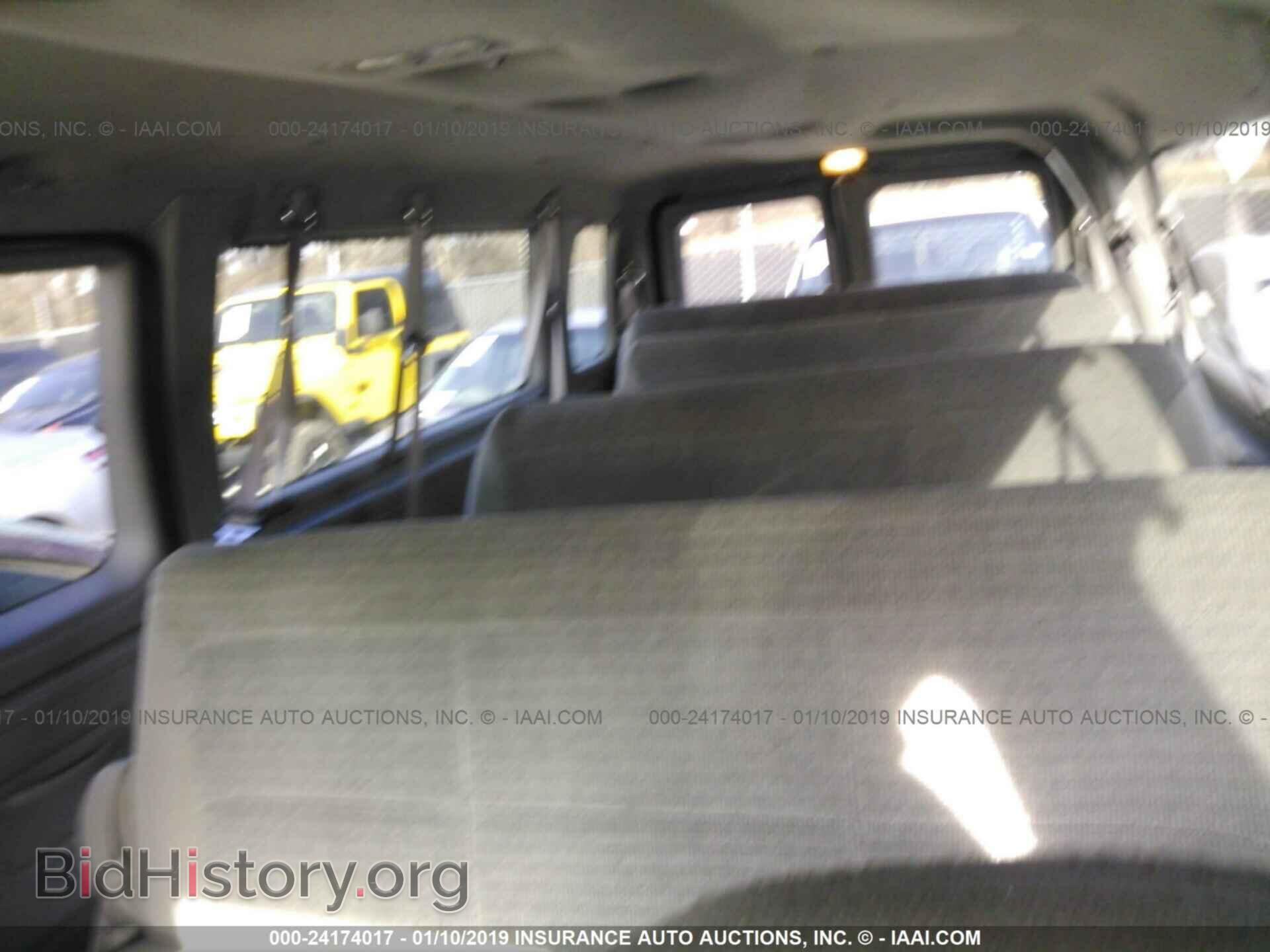 2000 FORD ECONOLINE - VIN: 1FBSS31L6YHB68174 - Фото 8