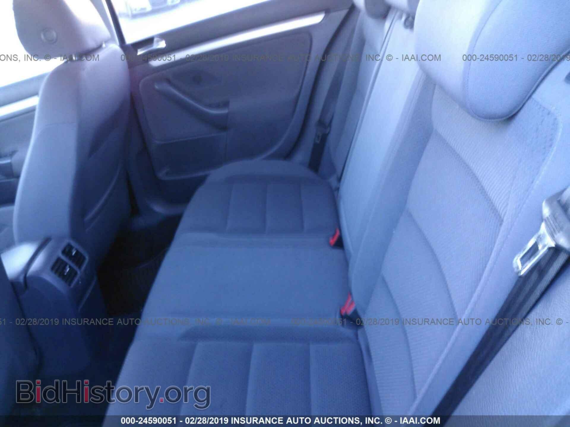 2008 VOLKSWAGEN RABBIT - VIN: WVWCA71K88W141412 - Фото 8