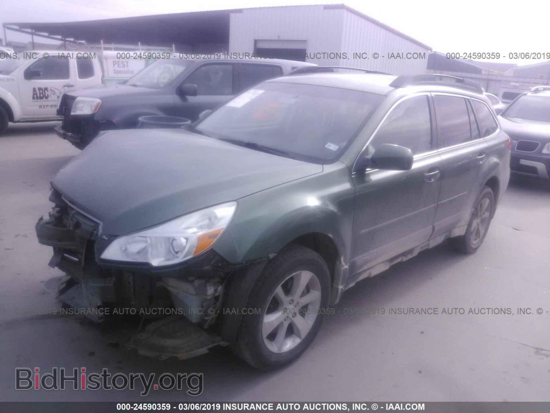 2014 SUBARU OUTBACK - VIN: 4S4BRDKC8E2210107 - Фото 2