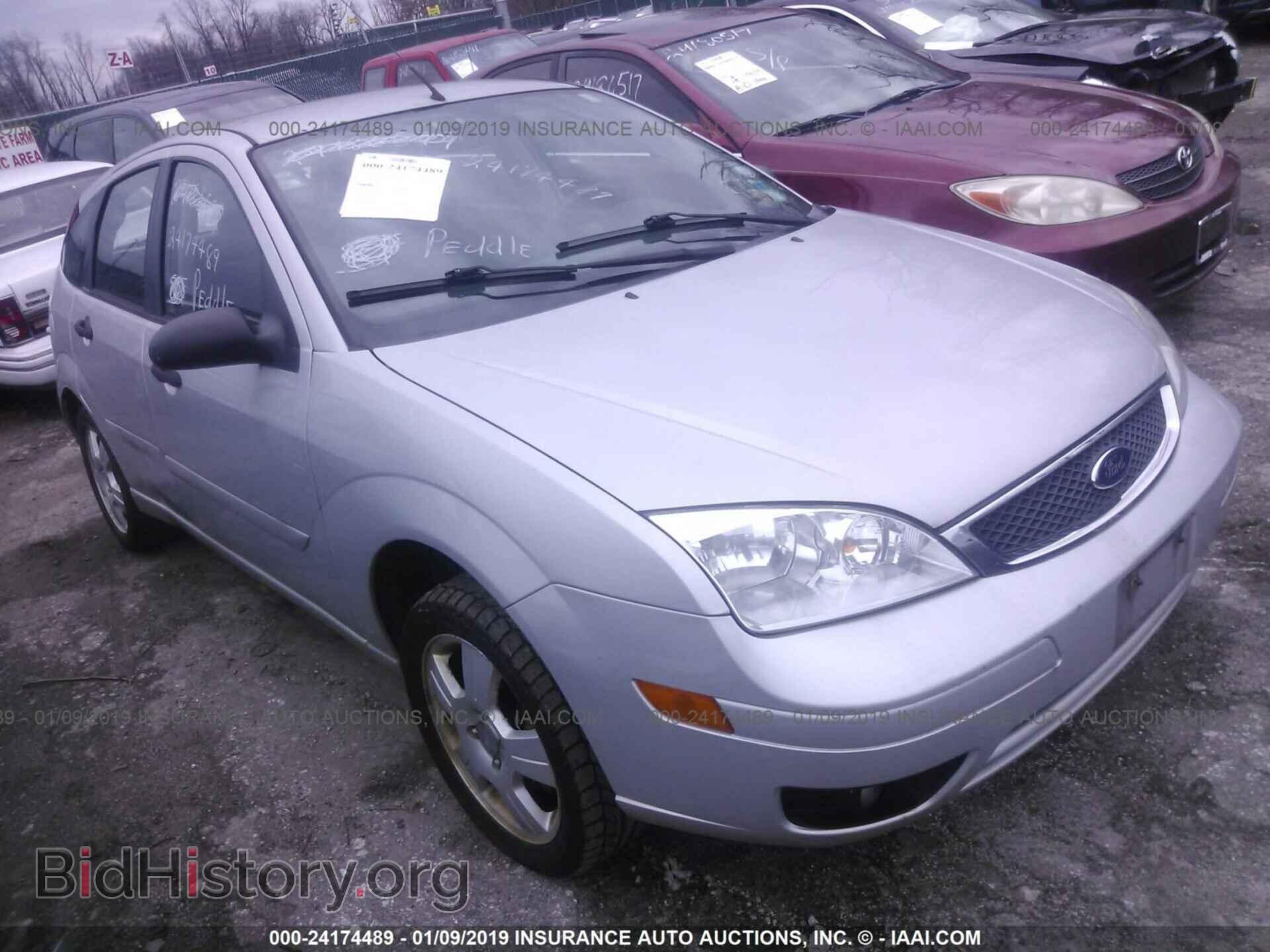 Фотография 3FAFP37N75R110940 - FORD FOCUS 2005