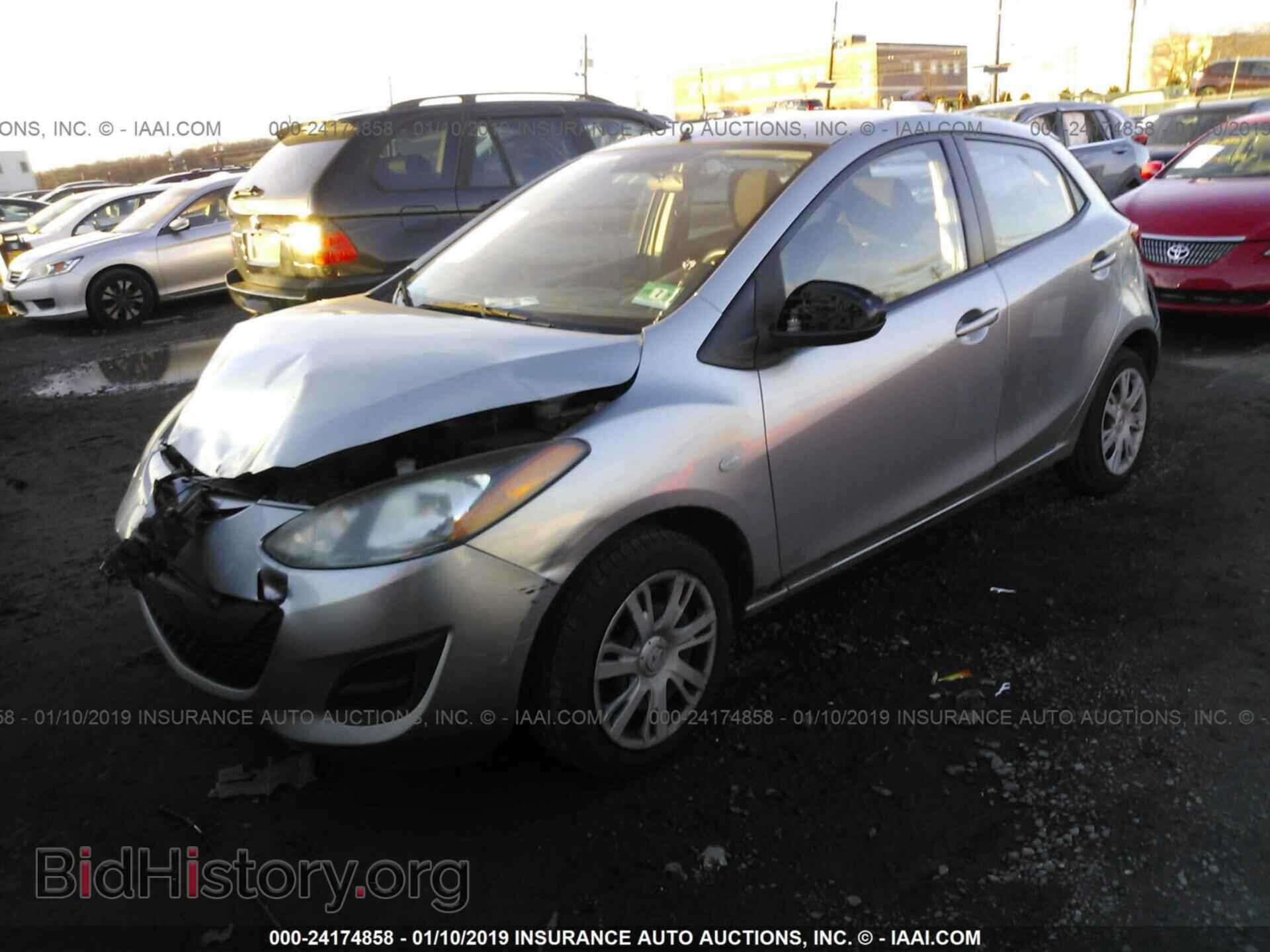 2011 MAZDA MAZDA2 - VIN: JM1DE1HZ8B0122152 - Фото 2