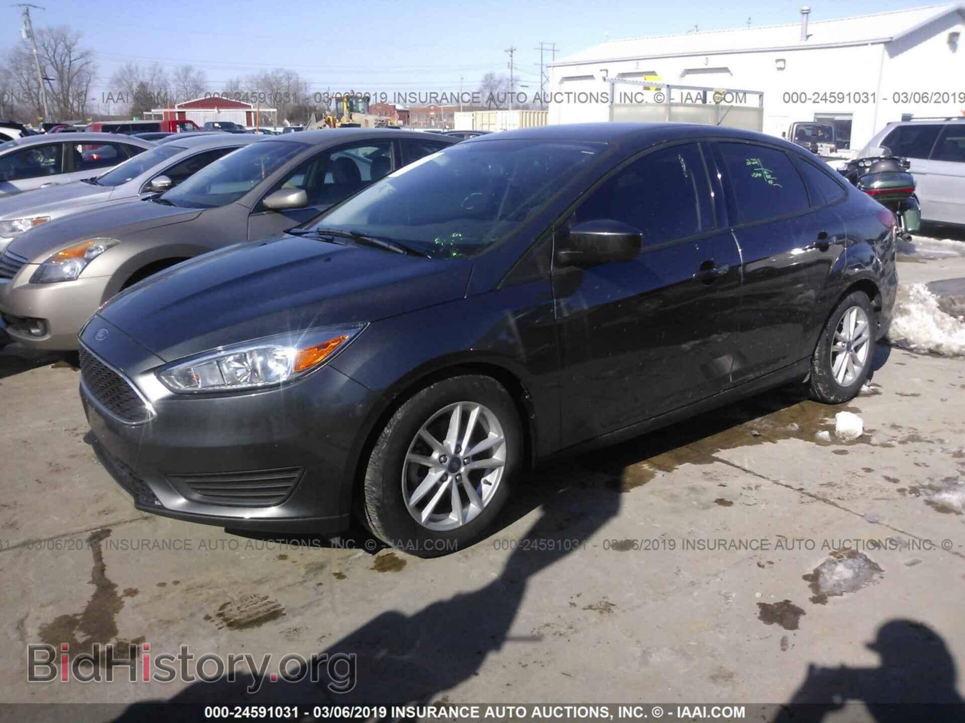 2018 FORD FOCUS - VIN: 1FADP3F27JL312345 - Фото 2