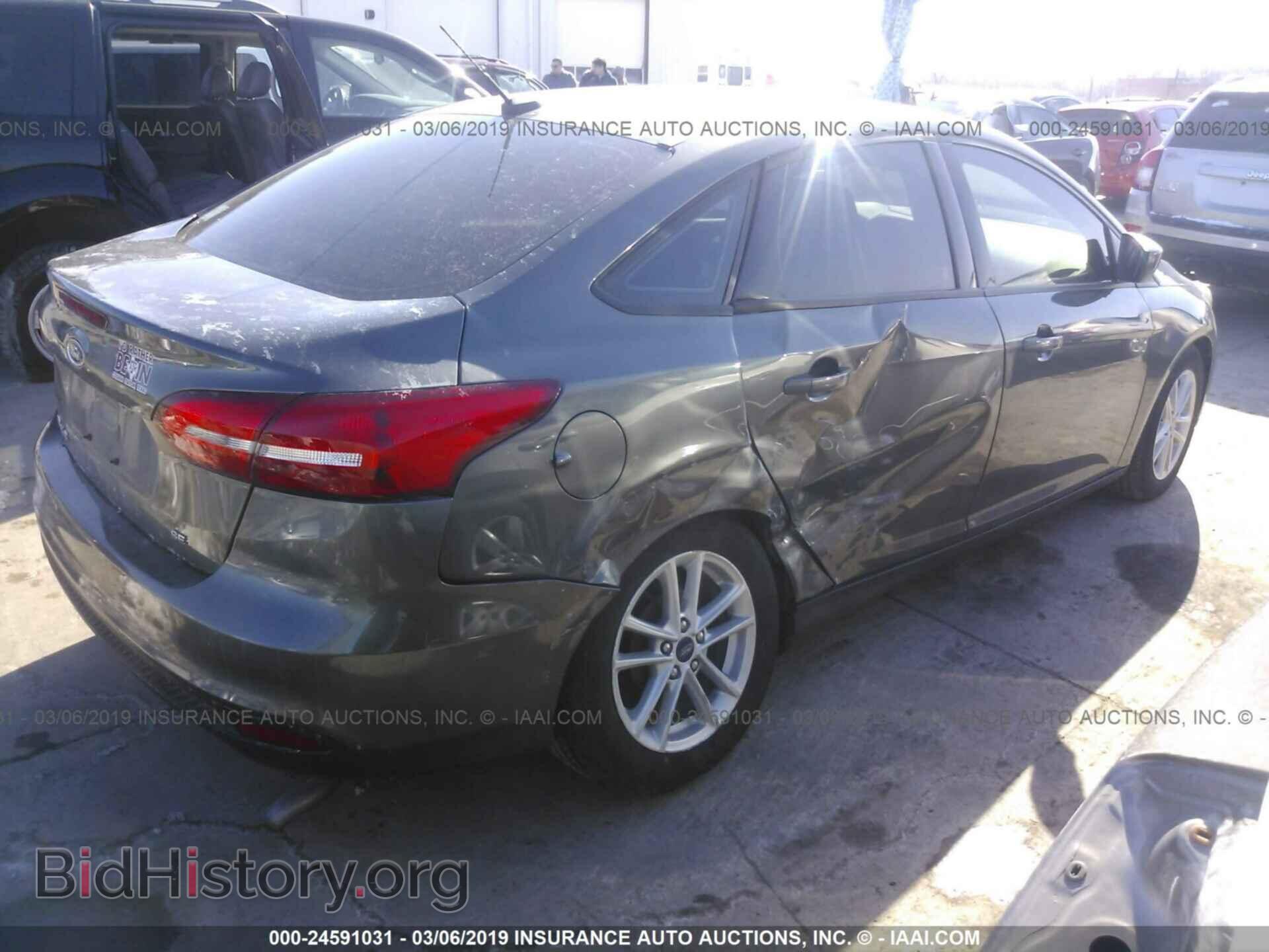 2018 FORD FOCUS - VIN: 1FADP3F27JL312345 - Фото 4
