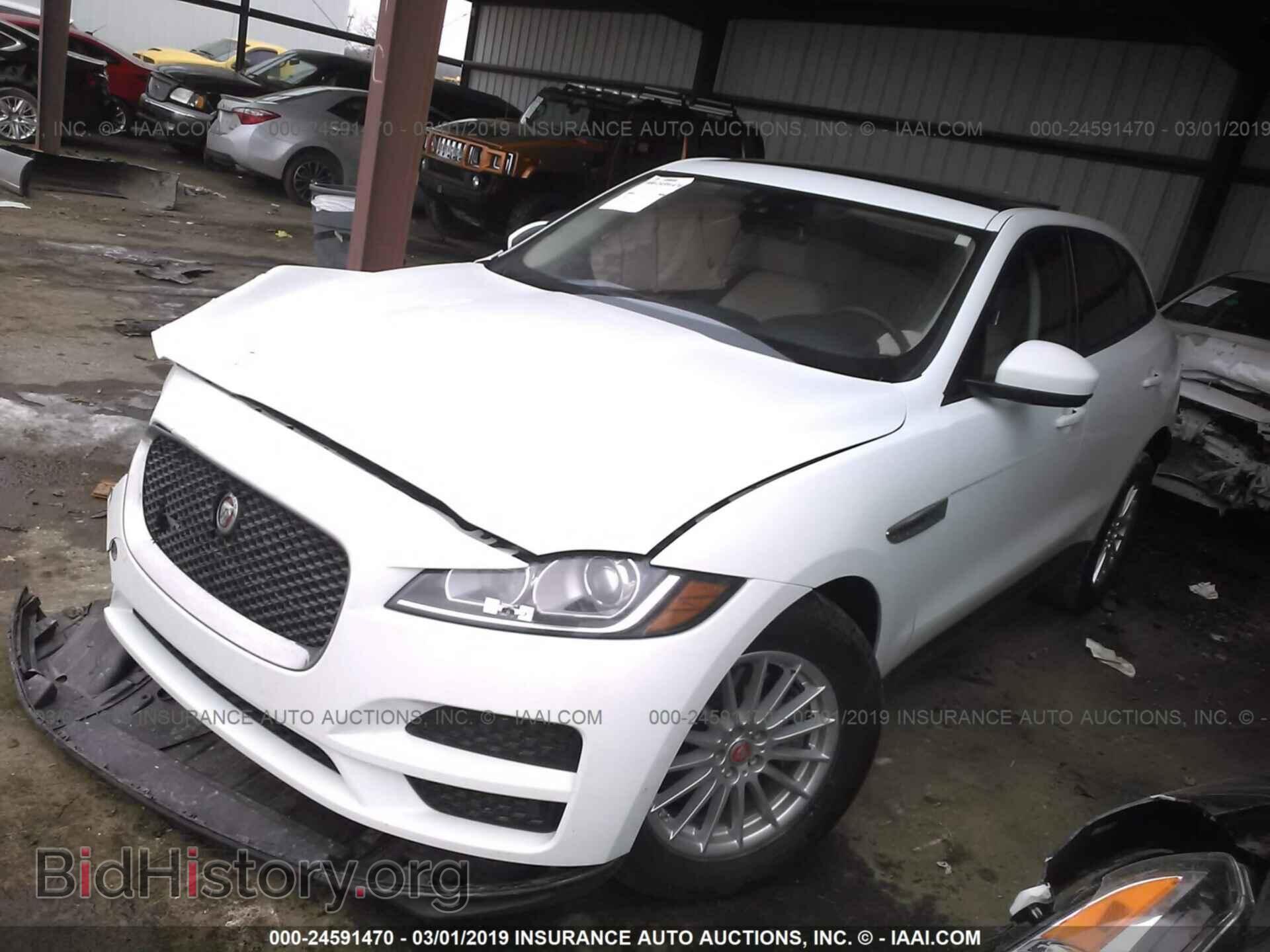 2017 JAGUAR F-PACE - VIN: SADCS2BVXHA063922 - Photo 2