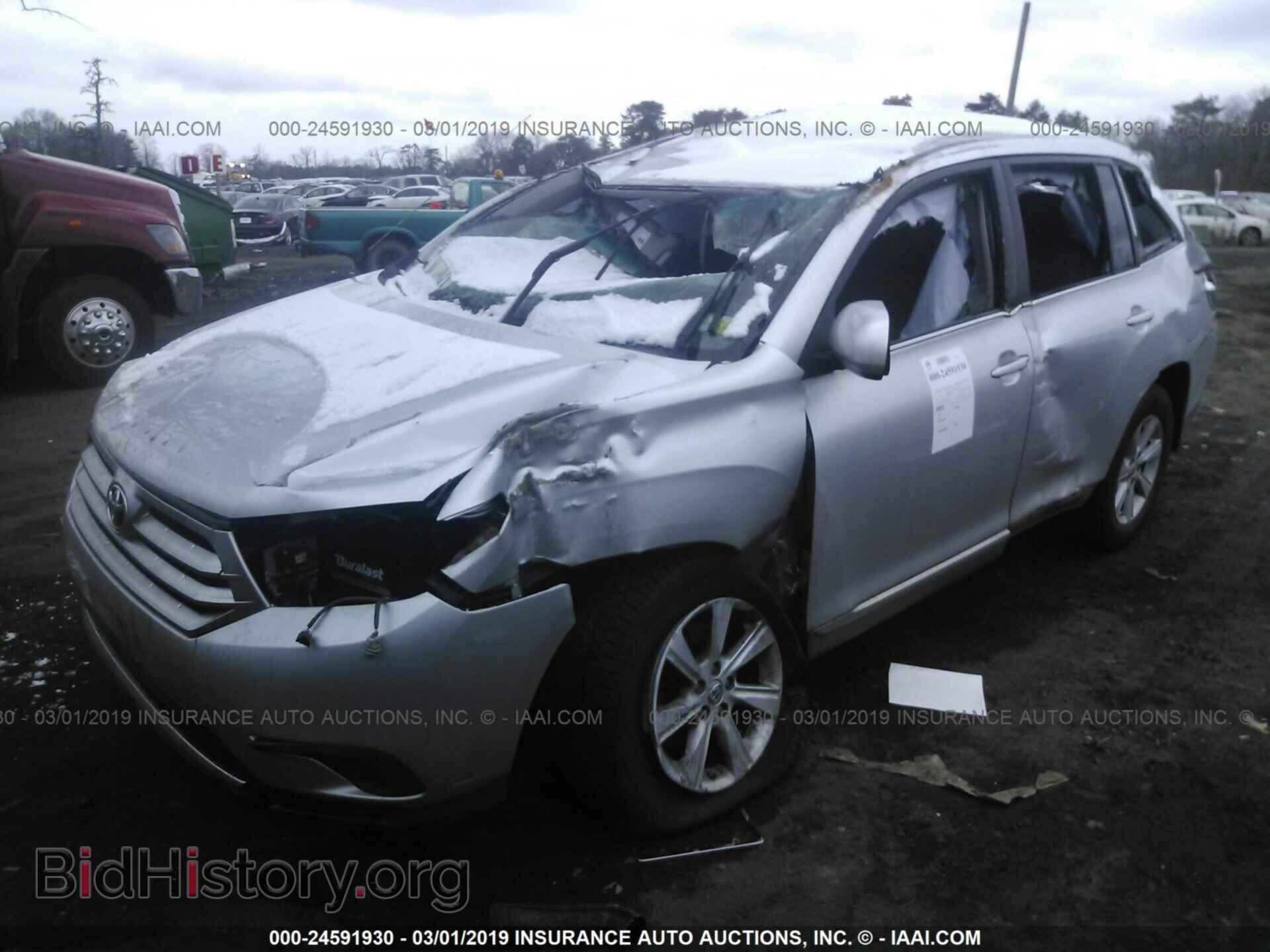 2011 TOYOTA HIGHLANDER - VIN: 5TDBK3EH2BS060820 - Фото 2