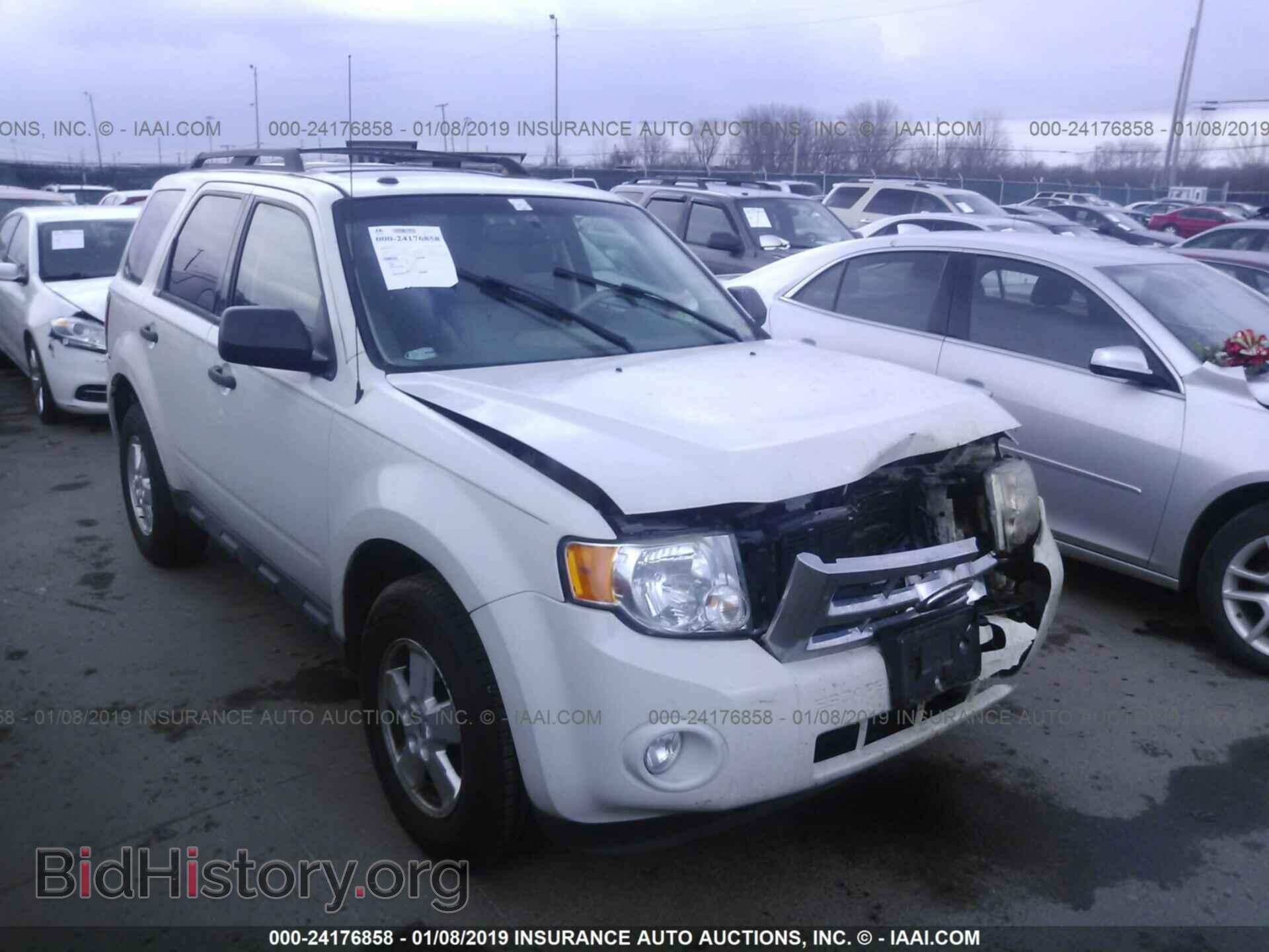 Фотография 1FMCU0D76CKA99520 - FORD ESCAPE 2012