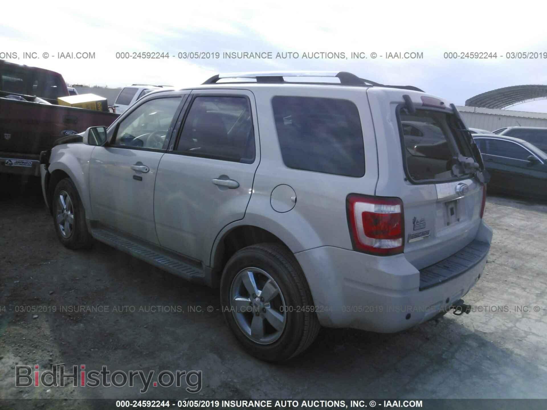 2009 FORD ESCAPE - VIN: 1FMCU04G09KA13885 - Фото 3