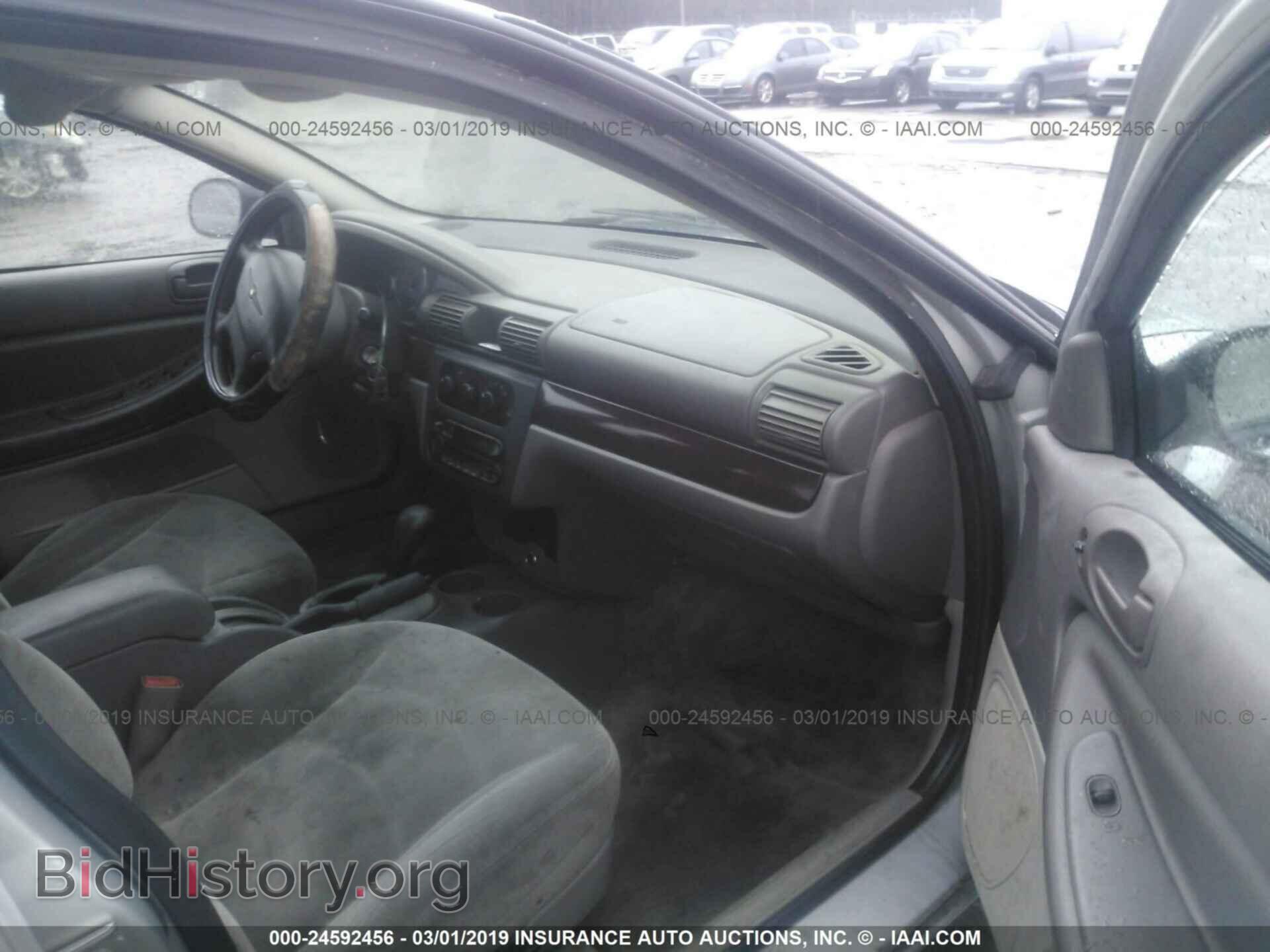 2002 CHRYSLER SEBRING - VIN: 1C3EL46XX2N229742 - Photo 5