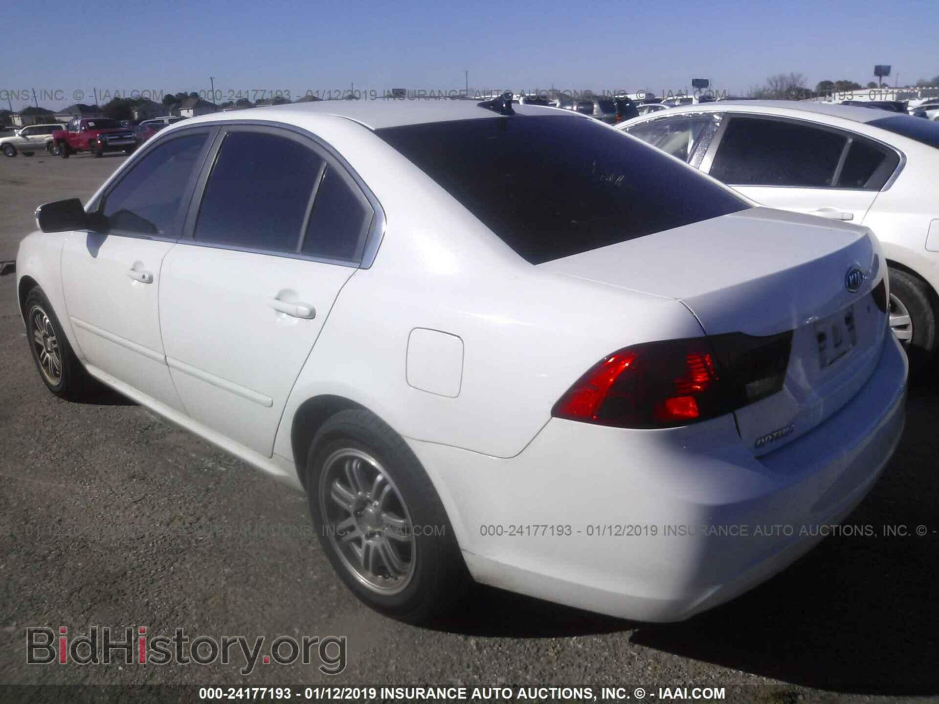 2010 KIA OPTIMA - VIN: KNAGG4A89A5382813 - Фото 3