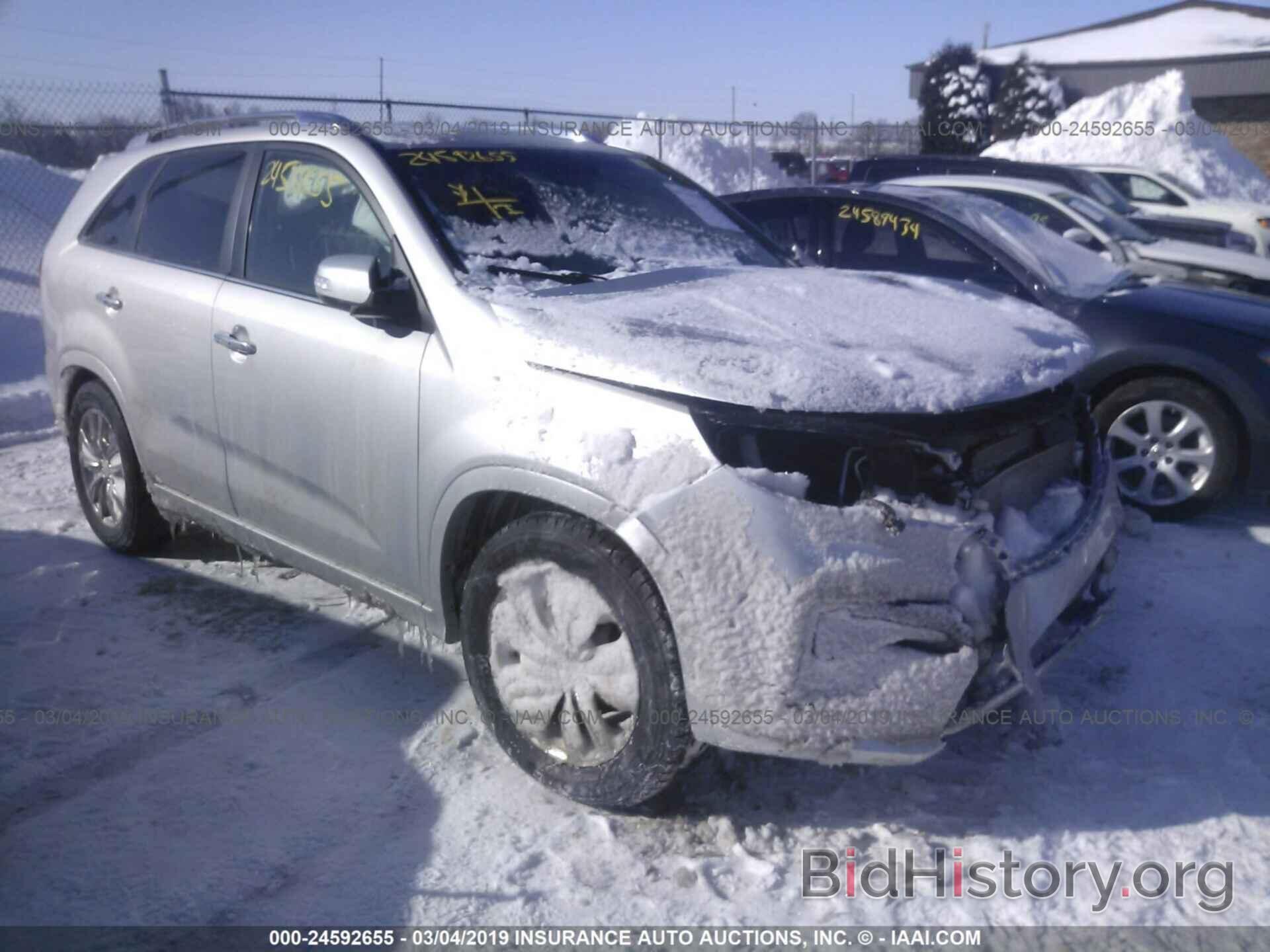 Photo 5XYKW4A29BG105213 - KIA SORENTO 2011