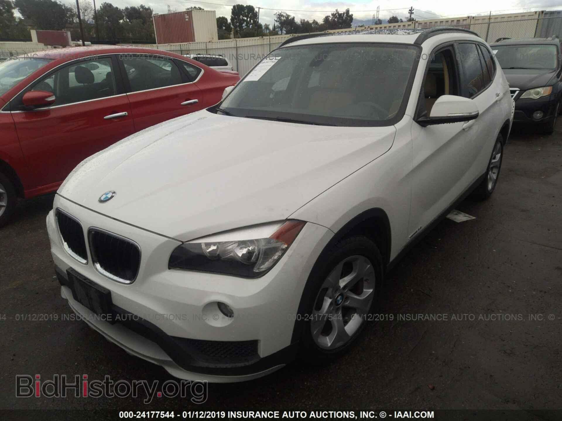 2015 BMW X1 - VIN: WBAVM1C52FVZ94280 - Фото 2