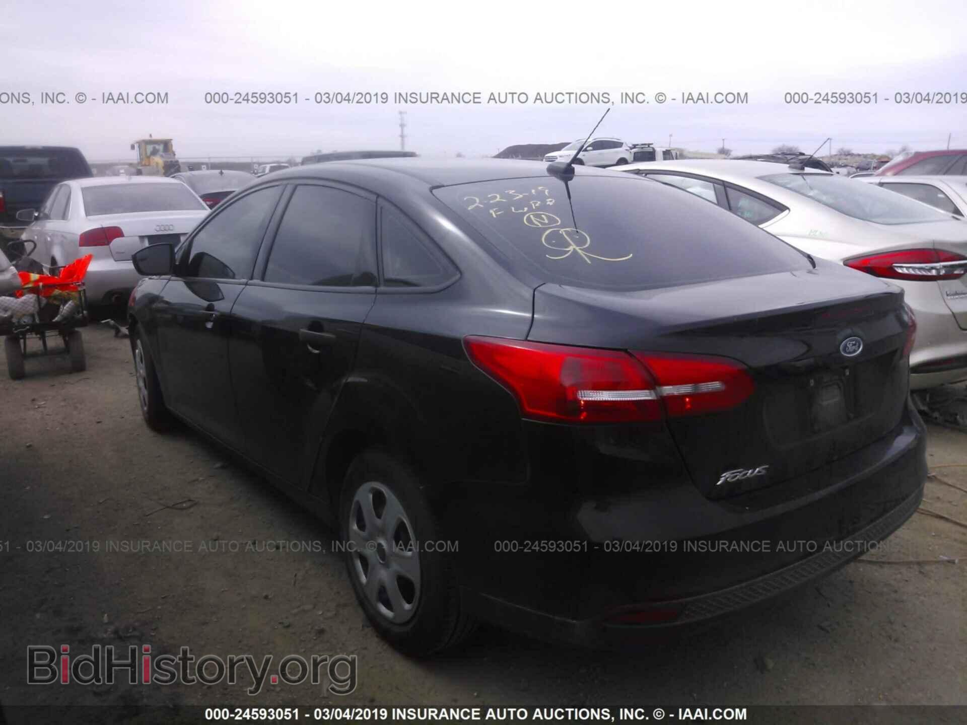 2017 FORD FOCUS - VIN: 1FADP3E24HL347324 - Фото 3