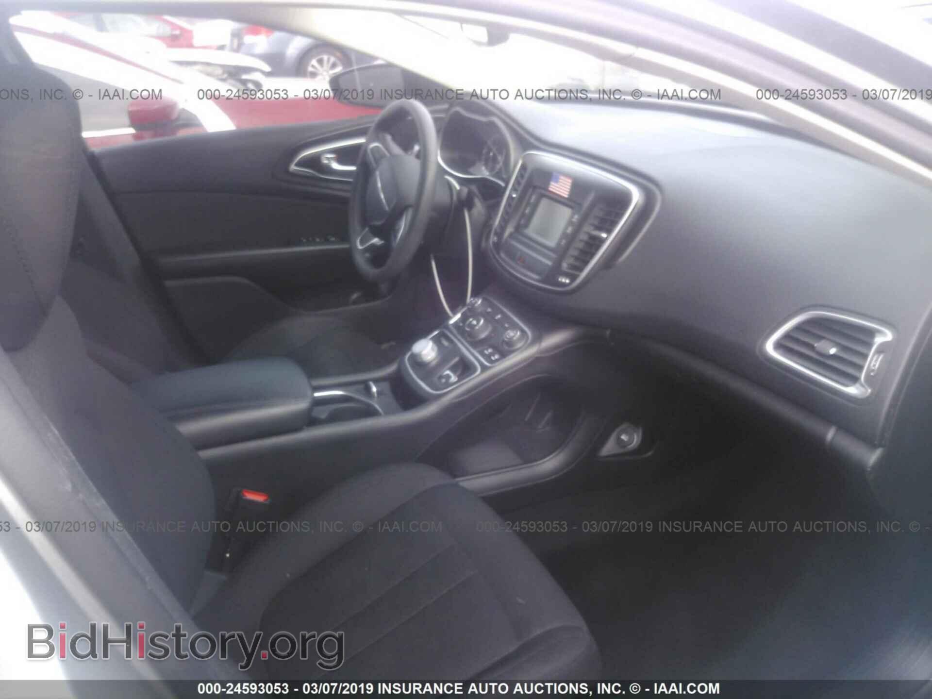 2016 CHRYSLER 200 - VIN: 1C3CCCAB5GN156431 - Фото 5