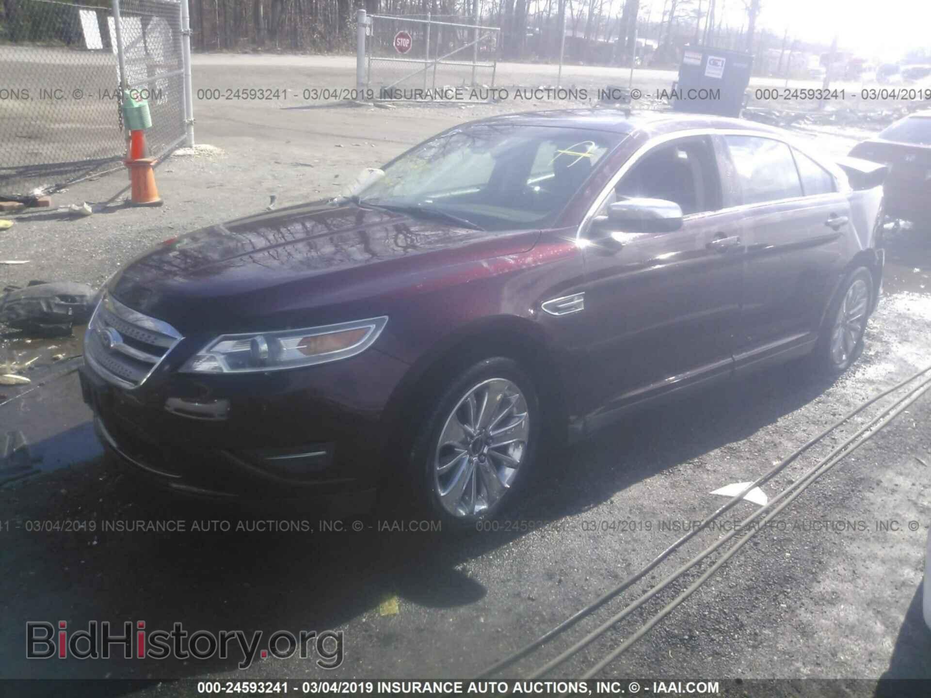 2011 FORD TAURUS - VIN: 1FAHP2FW3BG119831 - Фото 2