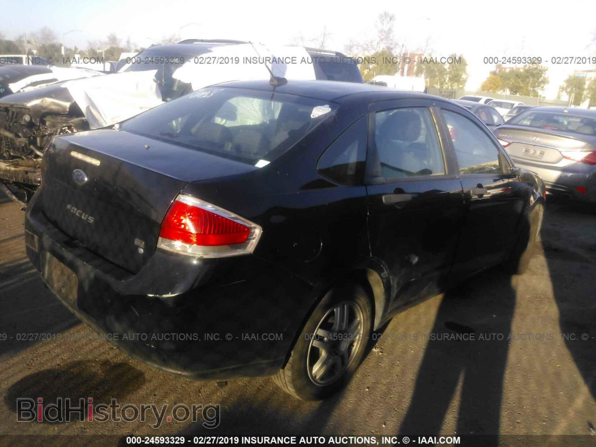 2011 FORD FOCUS - VIN: 1FAHP3FN2BW152788 - Фото 4