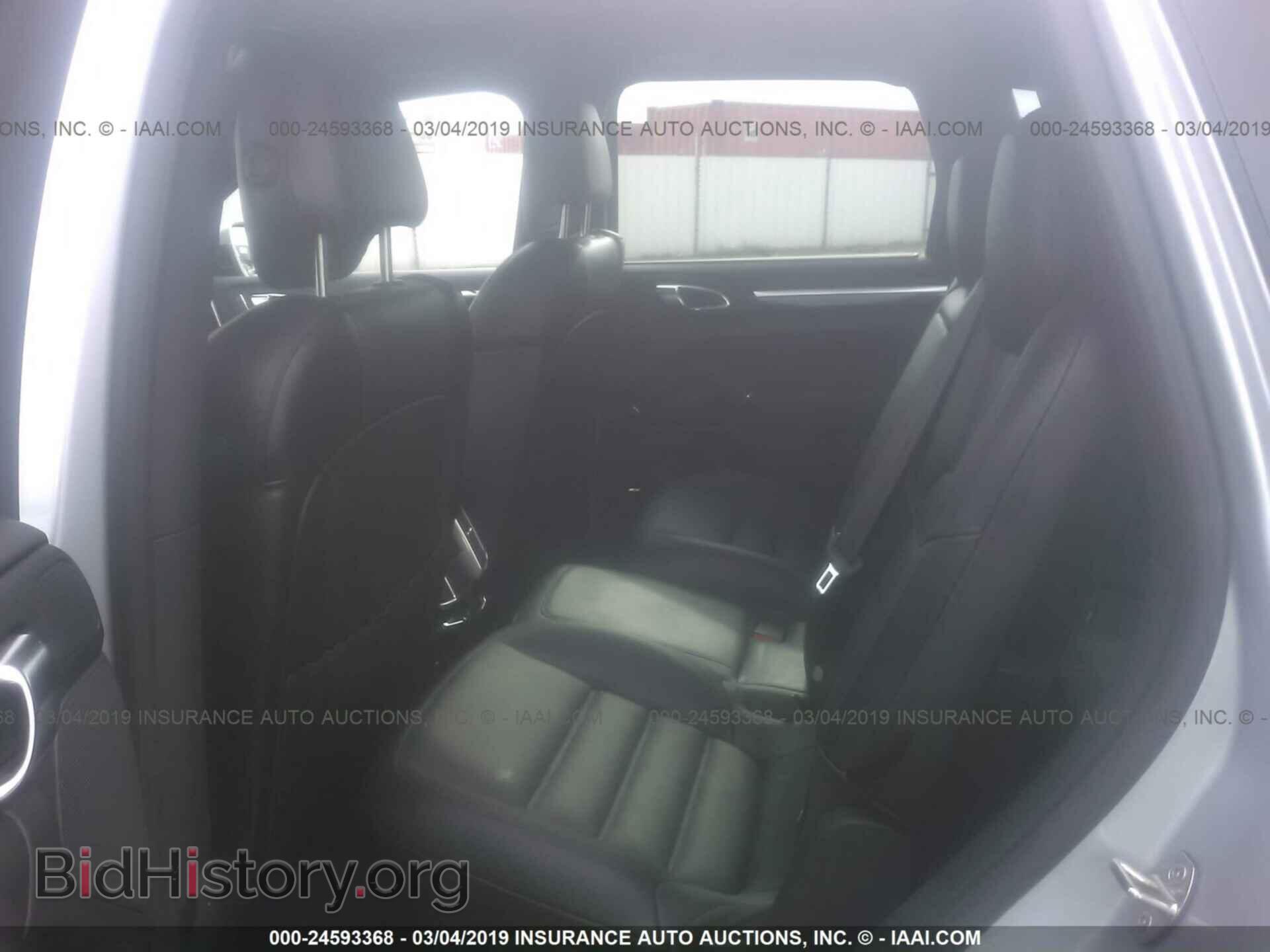2015 PORSCHE CAYENNE - VIN: WP1AB2A2XFLA58083 - Фото 8