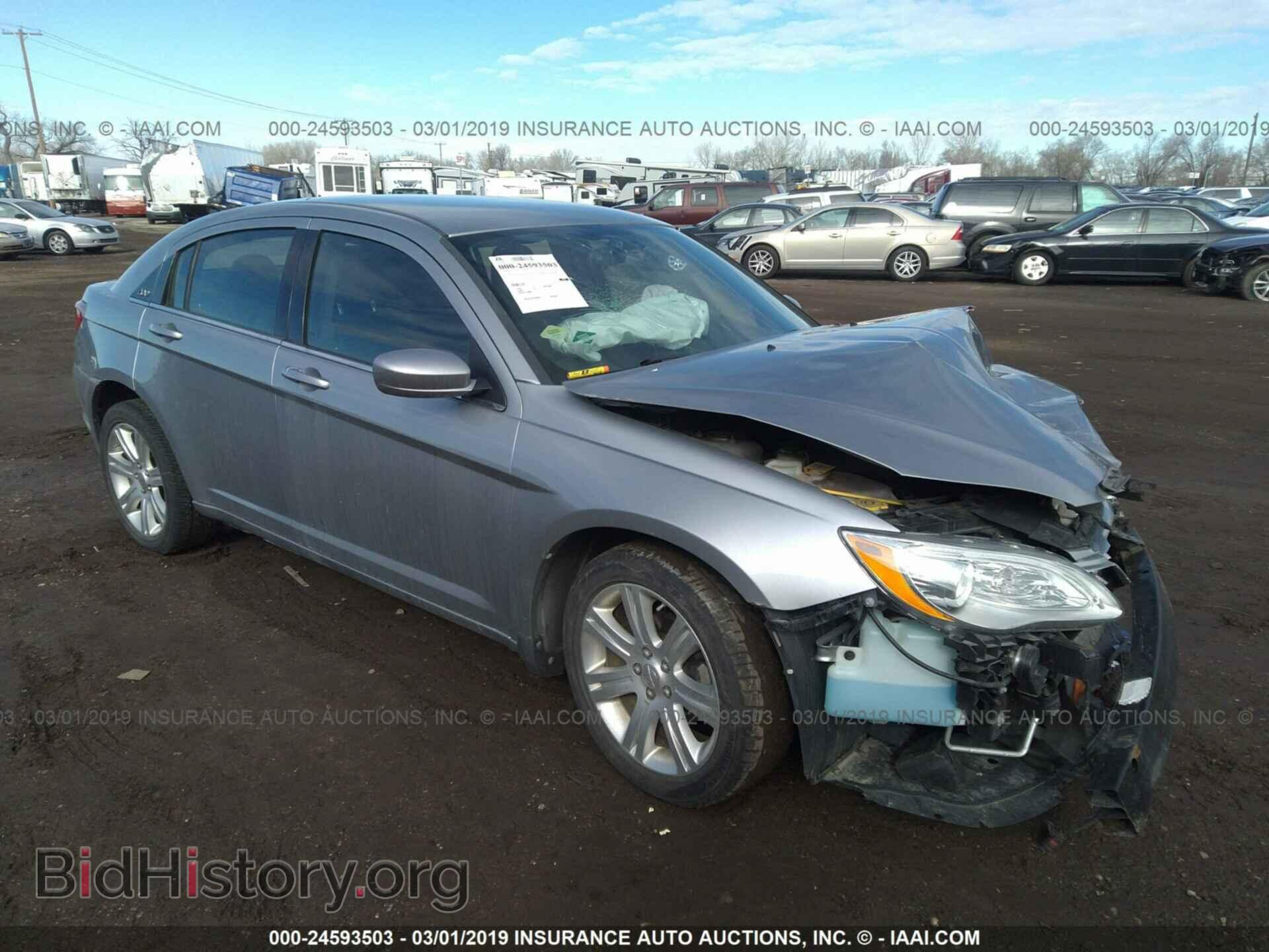 Photo 1C3CCBAB5DN733061 - CHRYSLER 200 2013