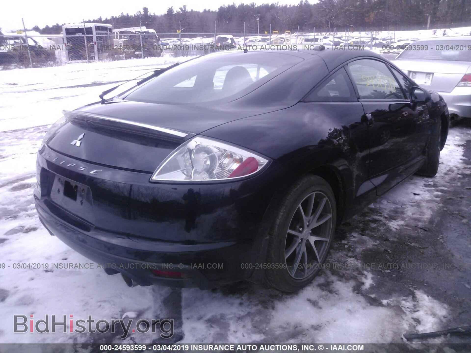 2011 MITSUBISHI ECLIPSE - VIN: 4A31K5DF8BE010949 - Фото 4