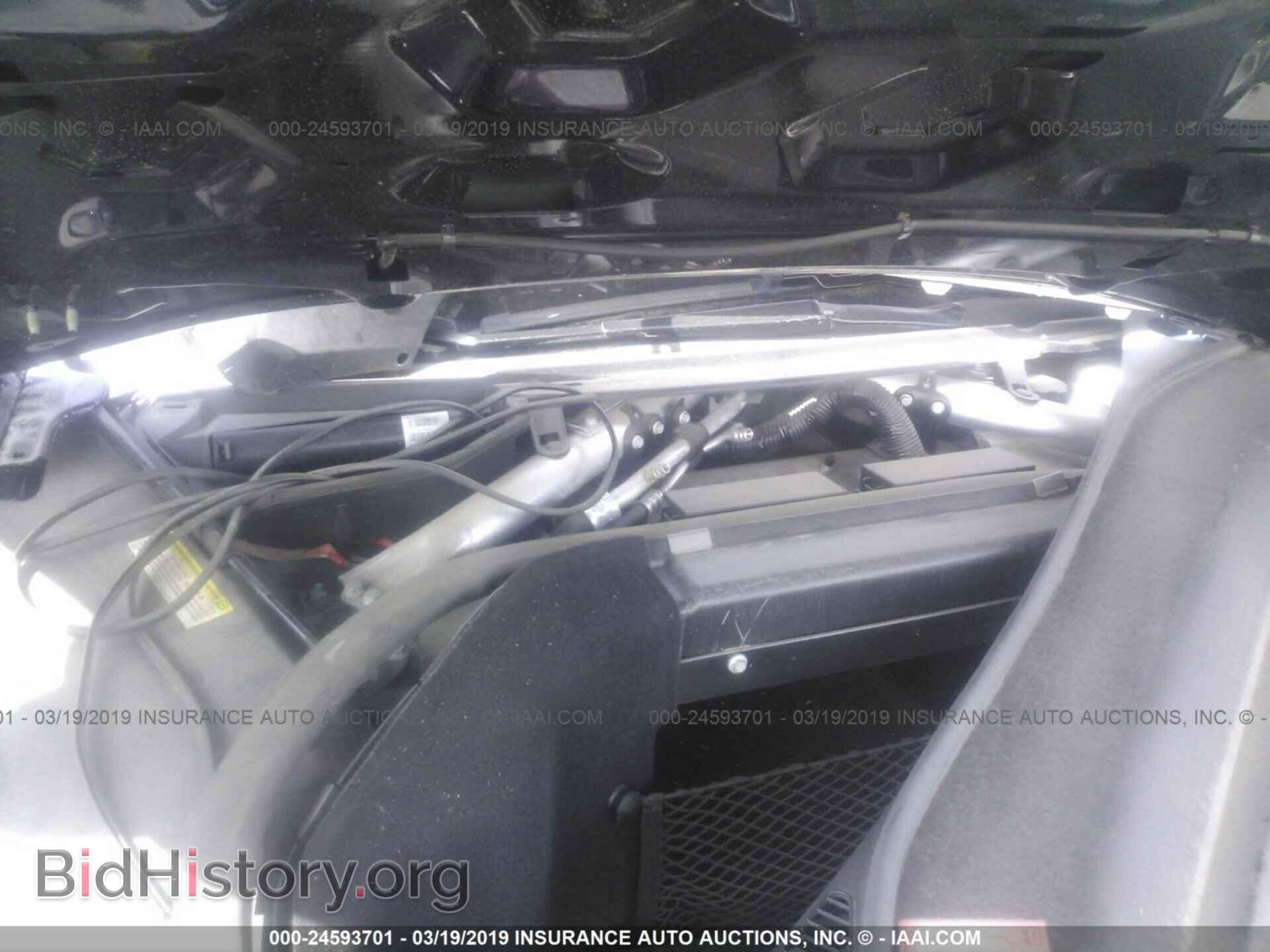 2014 TESLA MODEL S - VIN: 5YJSA1H18EFP65250 - Photo 10