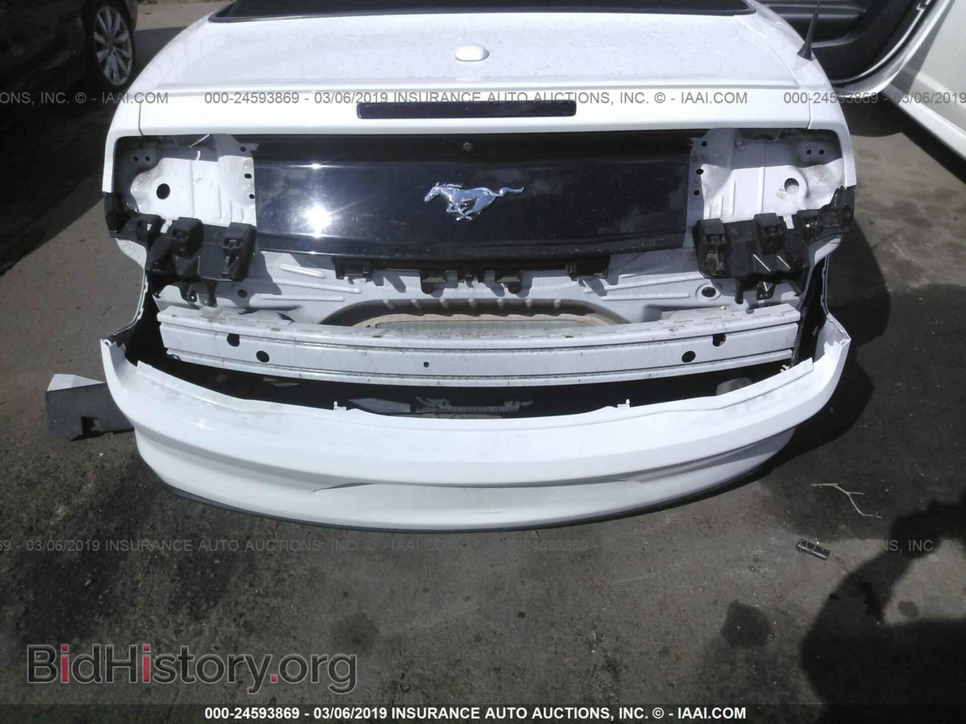 2016 FORD MUSTANG - VIN: 1FATP8UH0G5329226 - Фото 6