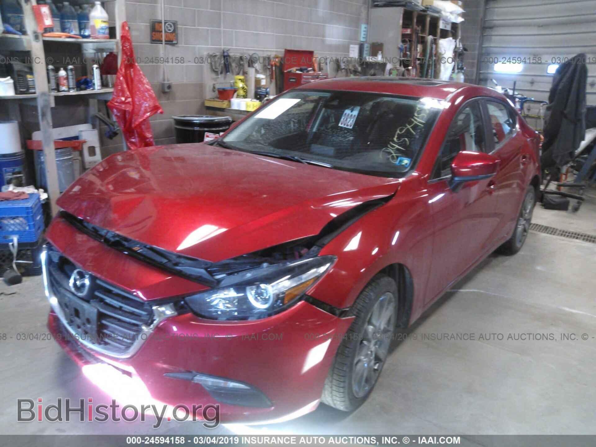 2018 MAZDA 3 - VIN: 3MZBN1V34JM160557 - Фото 2