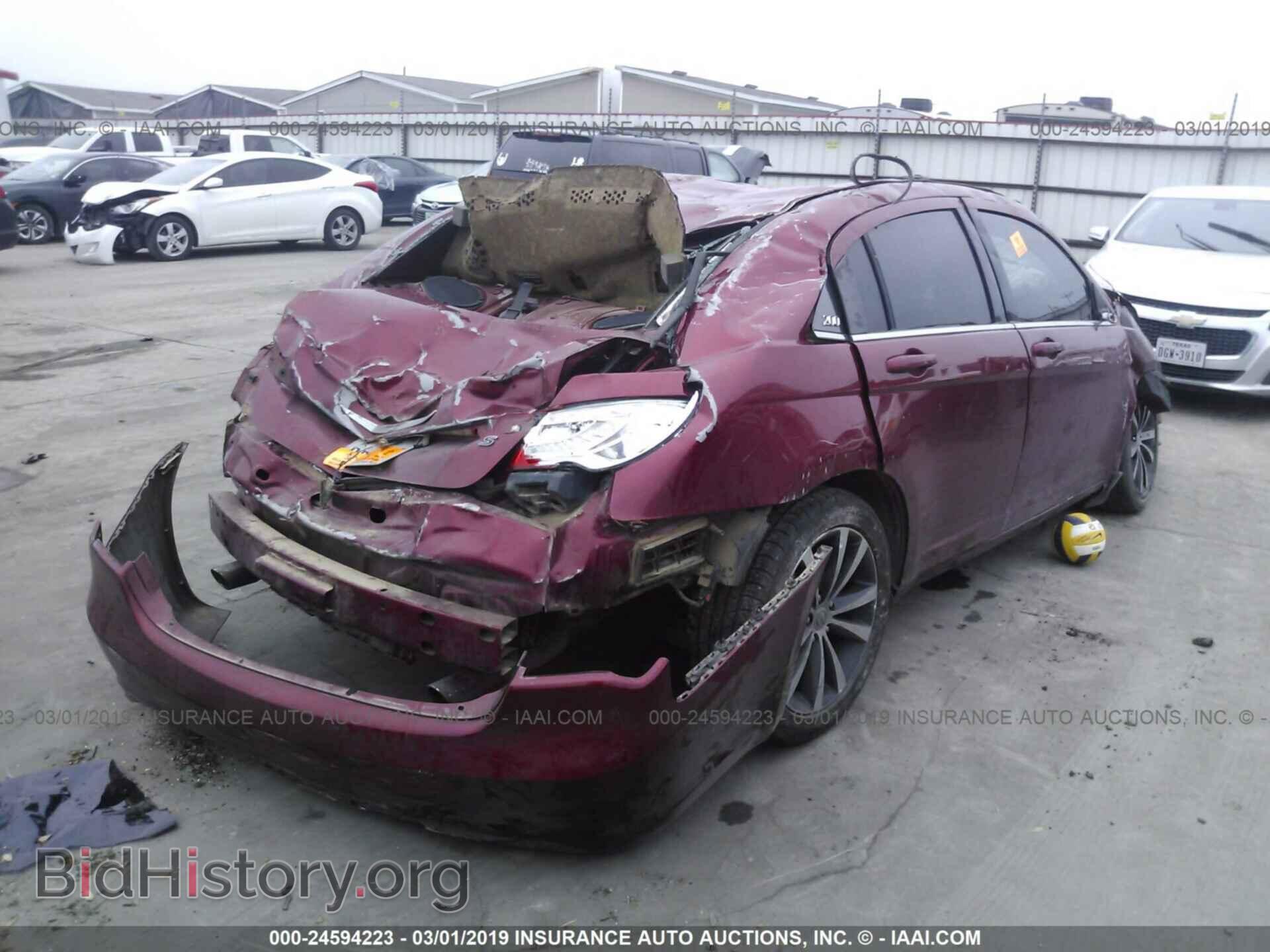 2013 CHRYSLER 200 - VIN: 1C3CCBCG9DN573727 - Фото 4
