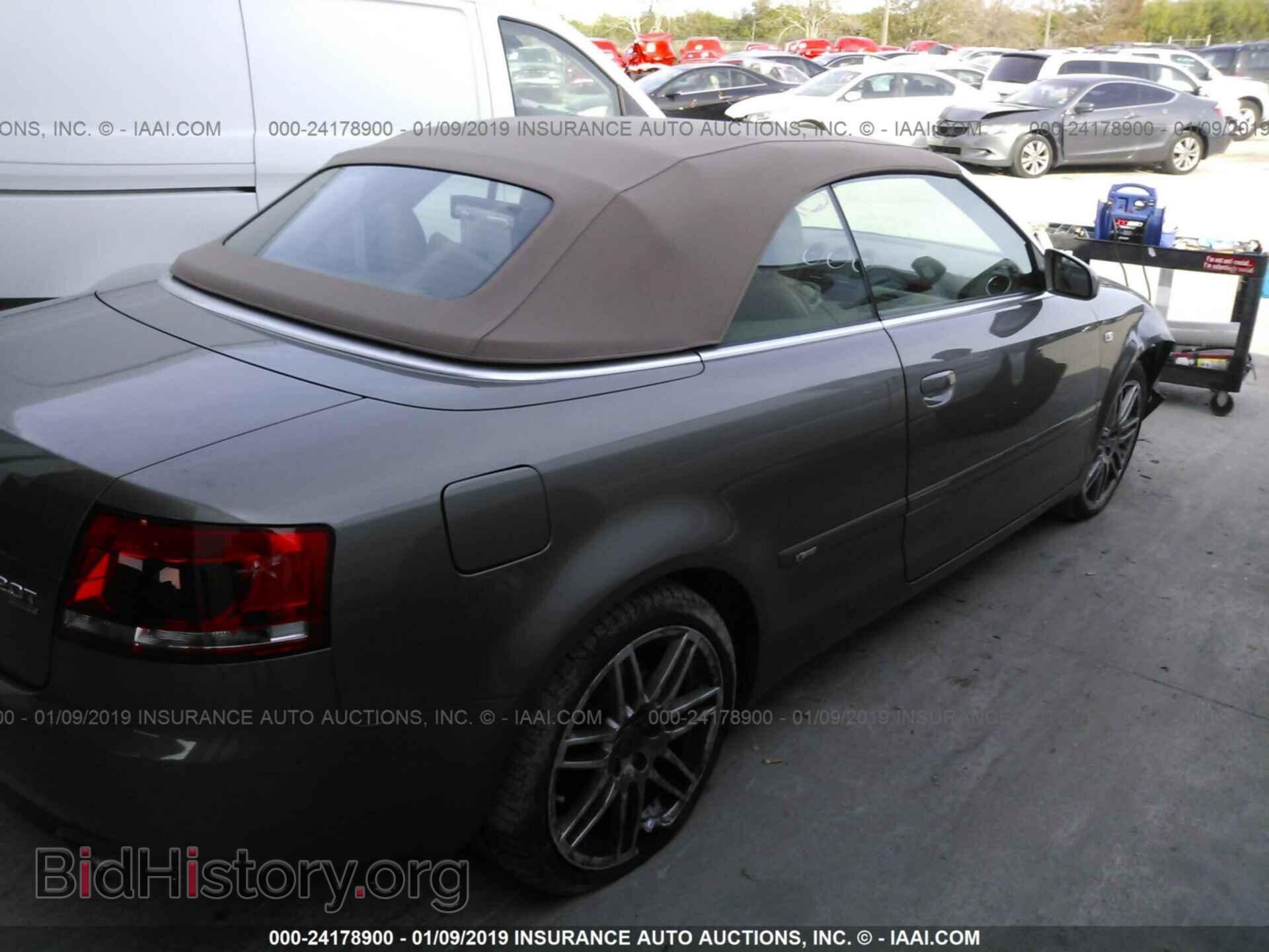 2009 AUDI A4 - VIN: WAUDF48H59K009051 - Фото 4
