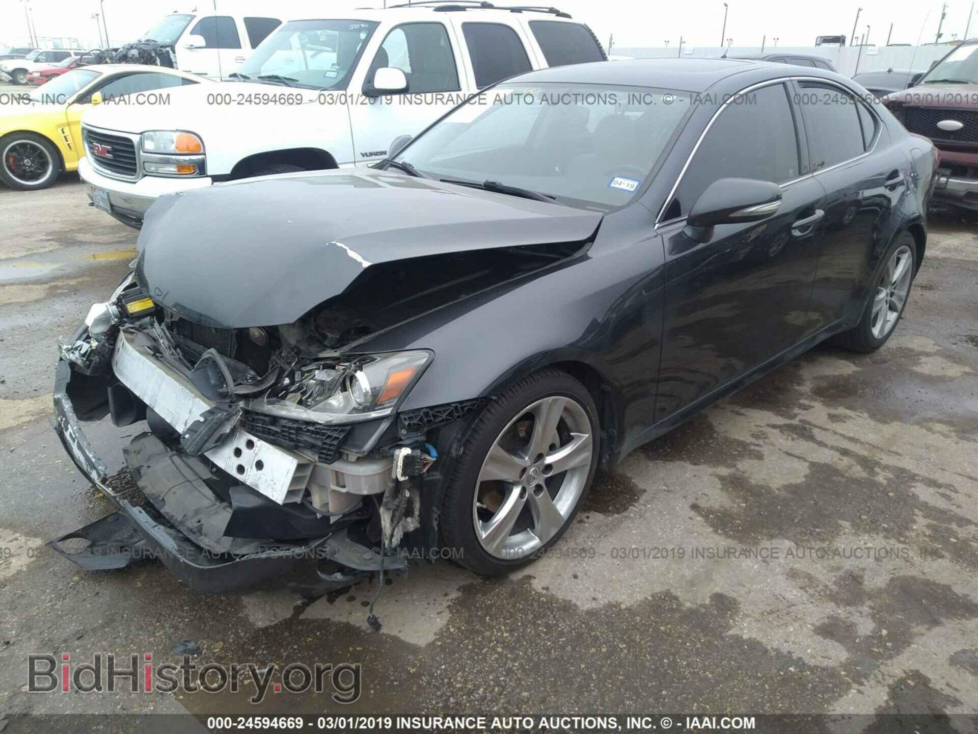 2011 LEXUS IS - VIN: JTHBF5C2XB5133810 - Фото 2