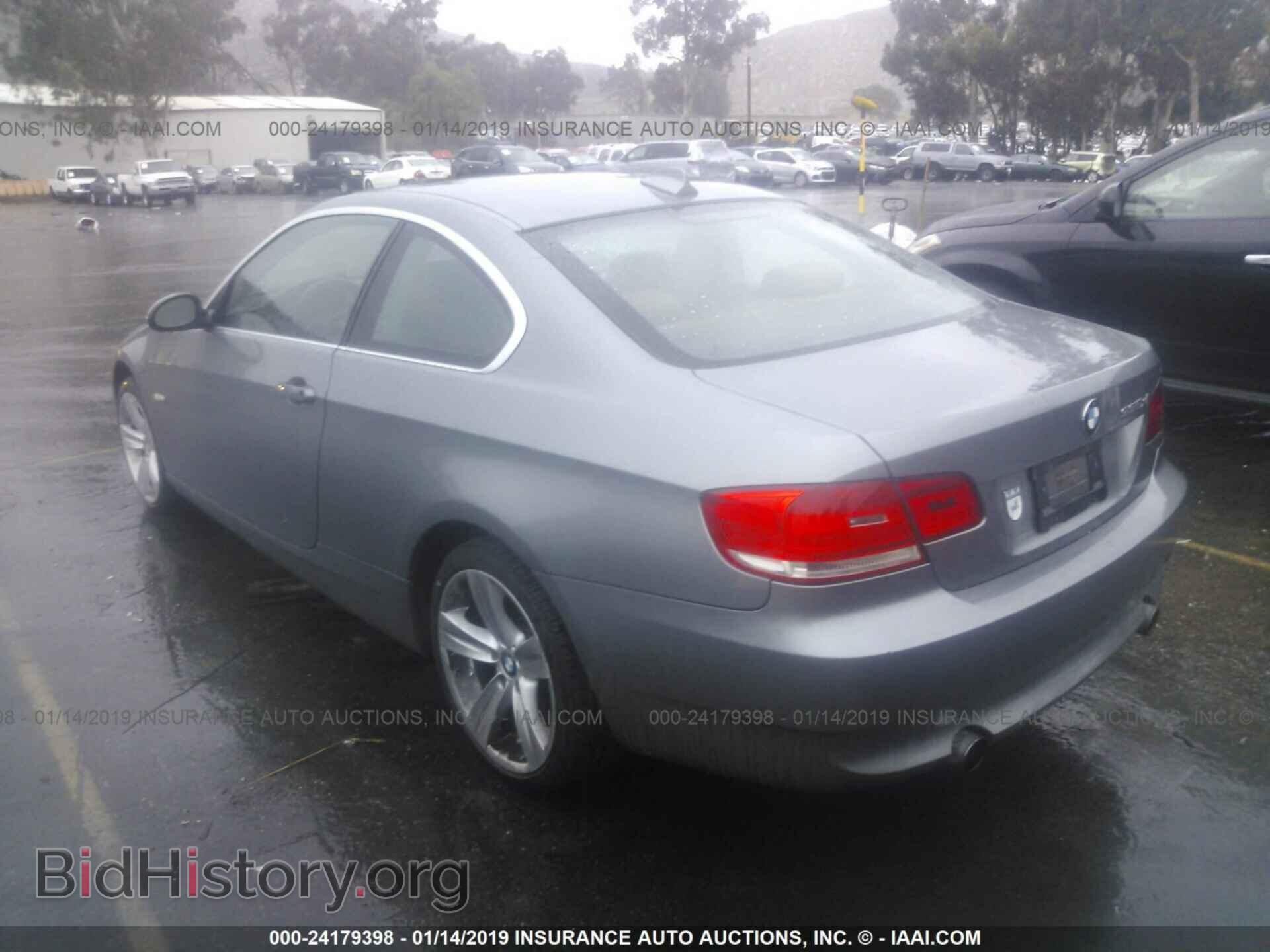 2008 BMW 335 - VIN: WBAWC73508E064021 - Фото 3