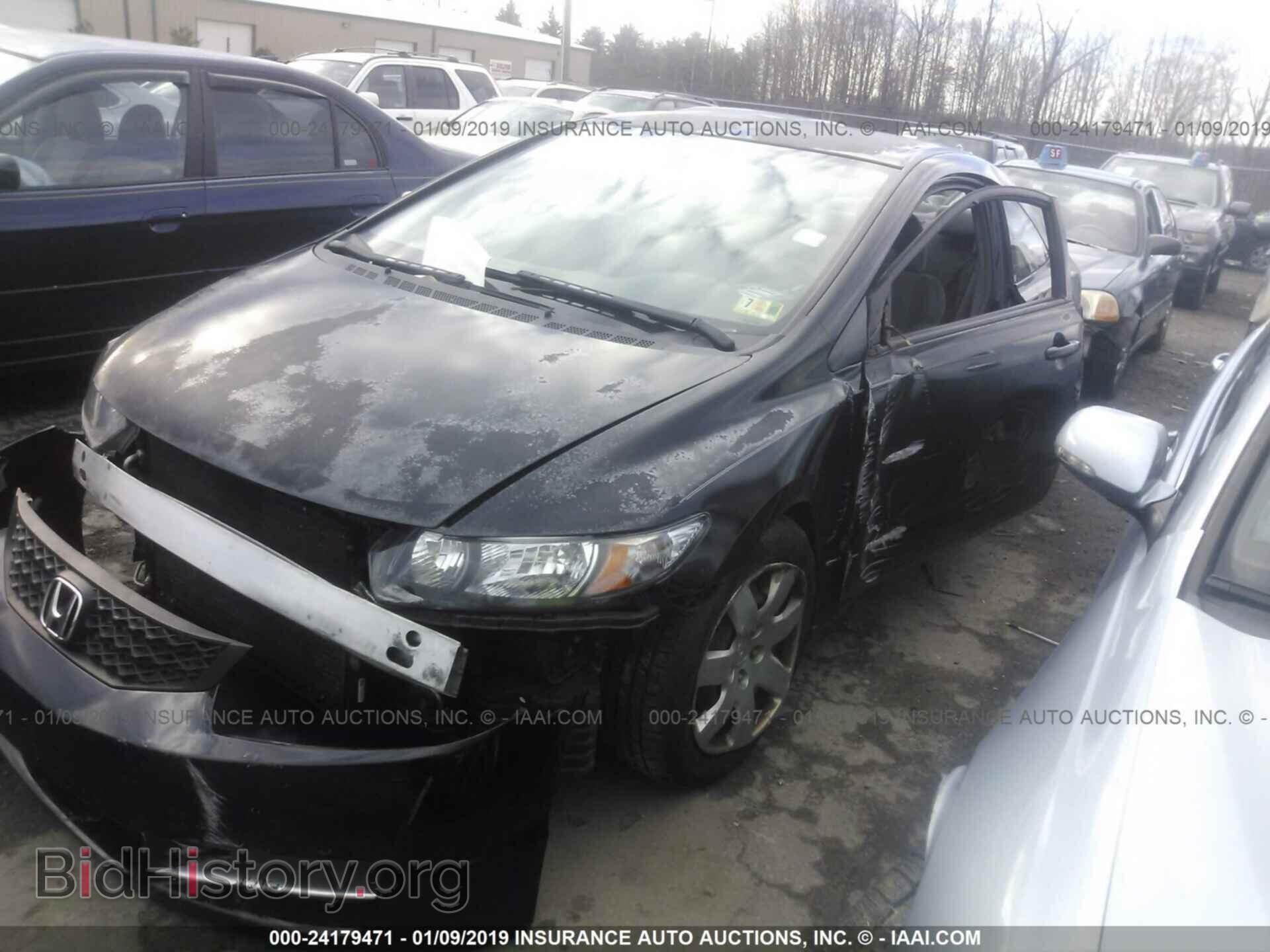 2011 BUICK ENCLAVE - VIN: 5GAKVBED2BJ409648 - Фото 2