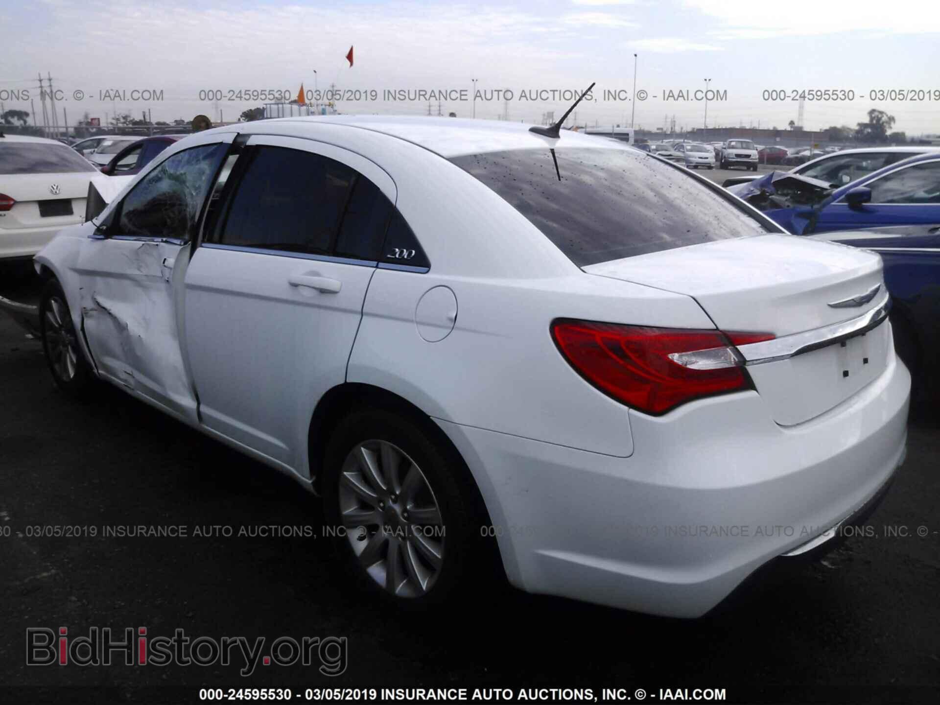 2014 CHRYSLER 200 - VIN: 1C3CCBBB2EN118094 - Photo 3