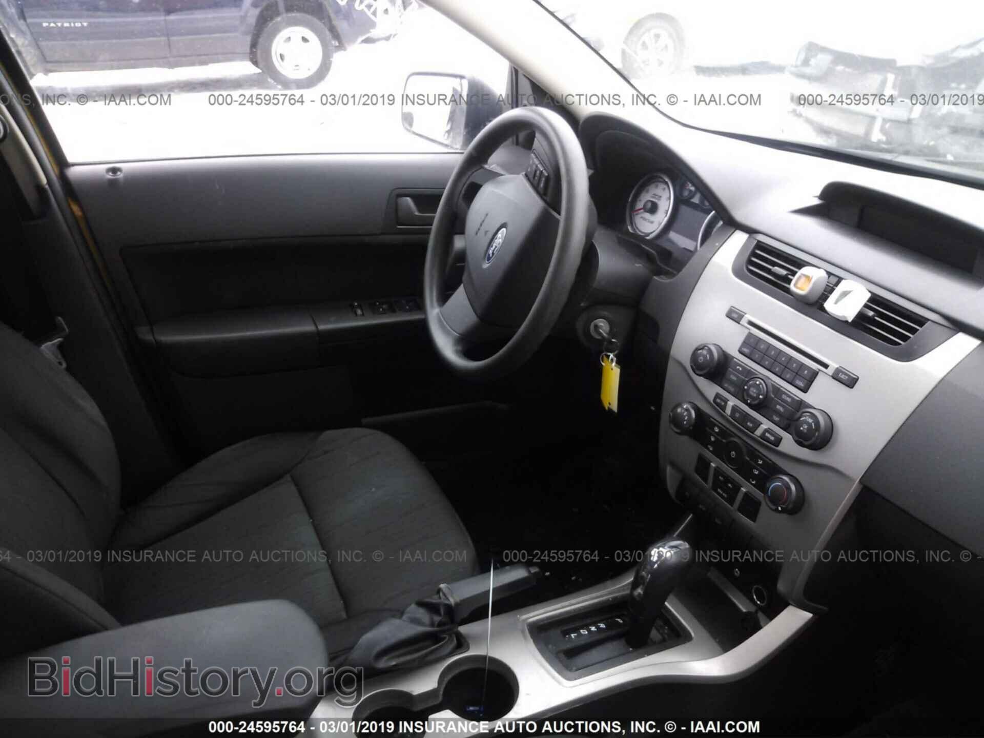 2009 FORD FOCUS - VIN: 1FAHP35N49W128262 - Фото 5