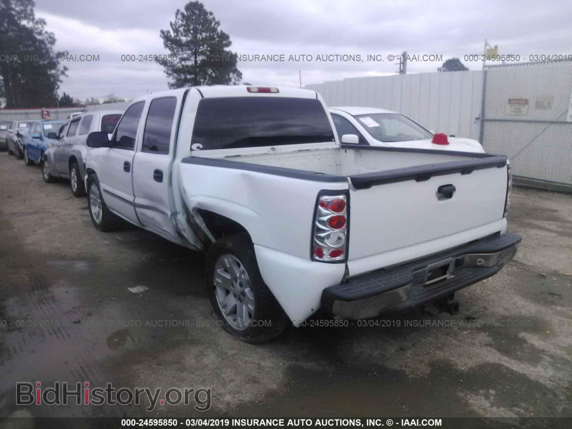 2005 GMC NEW SIERRA - VIN: 2GTEC13T851190022 - Фото 3