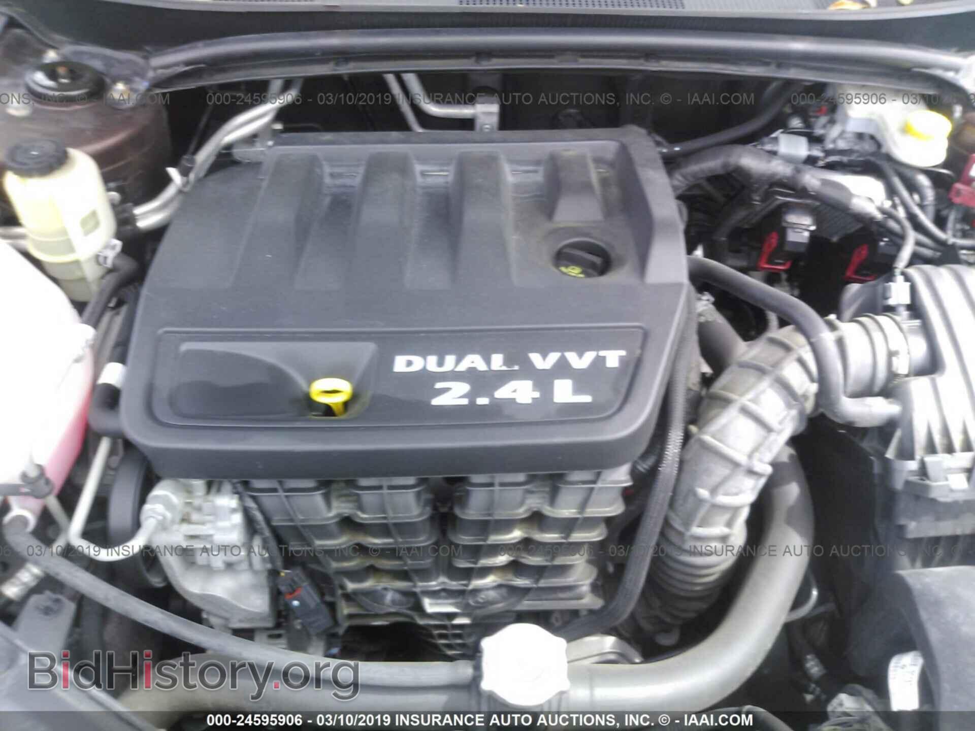 2013 CHRYSLER 200 - VIN: 1C3CCBBB1DN672323 - Photo 10