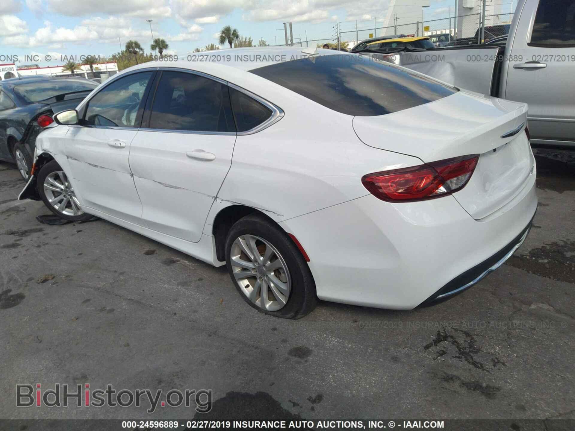 2015 CHRYSLER 200 - VIN: 1C3CCCAB5FN635818 - Photo 3