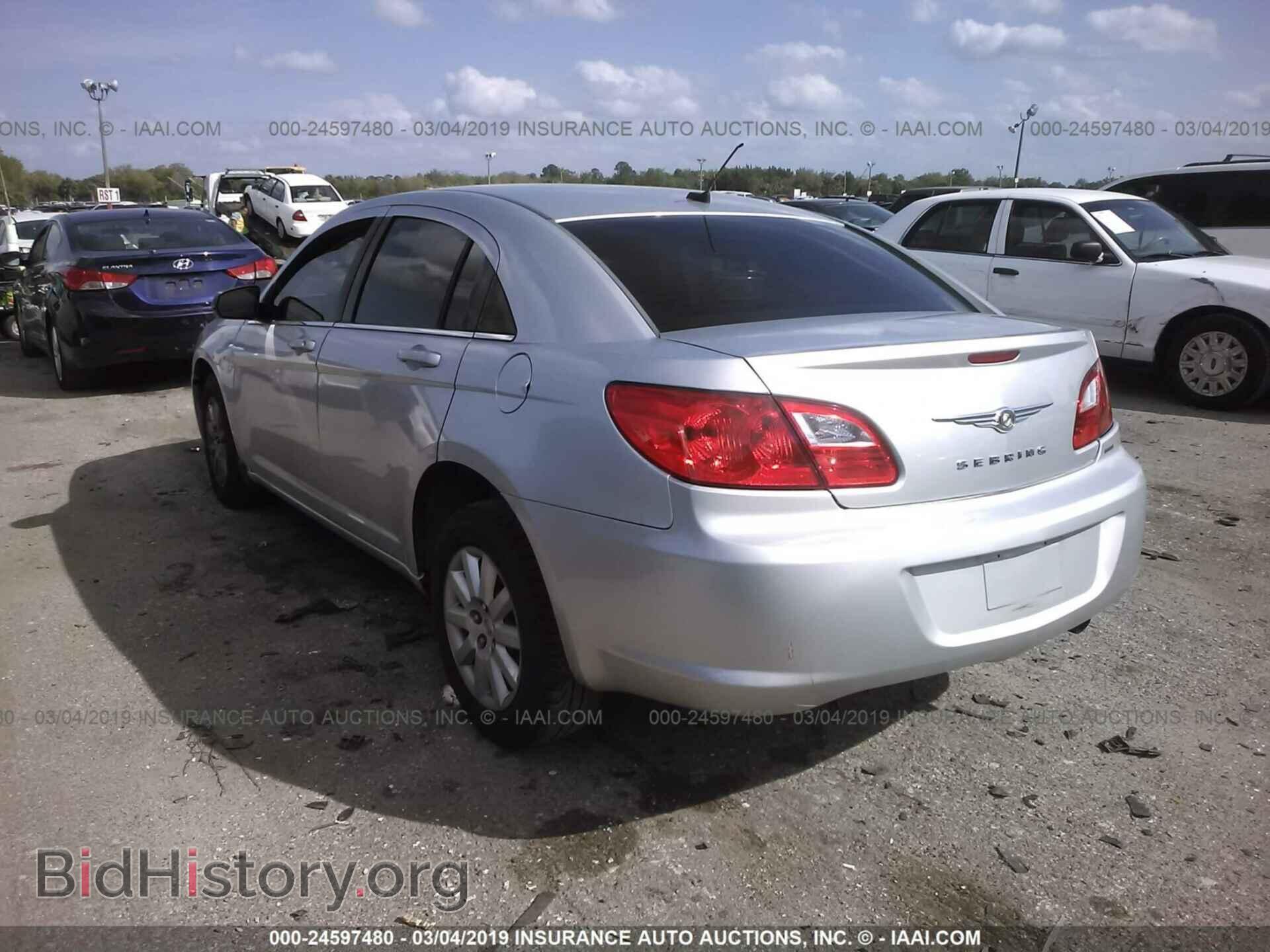 2010 CHRYSLER SEBRING - VIN: 1C3CC4FB2AN198142 - Фото 3