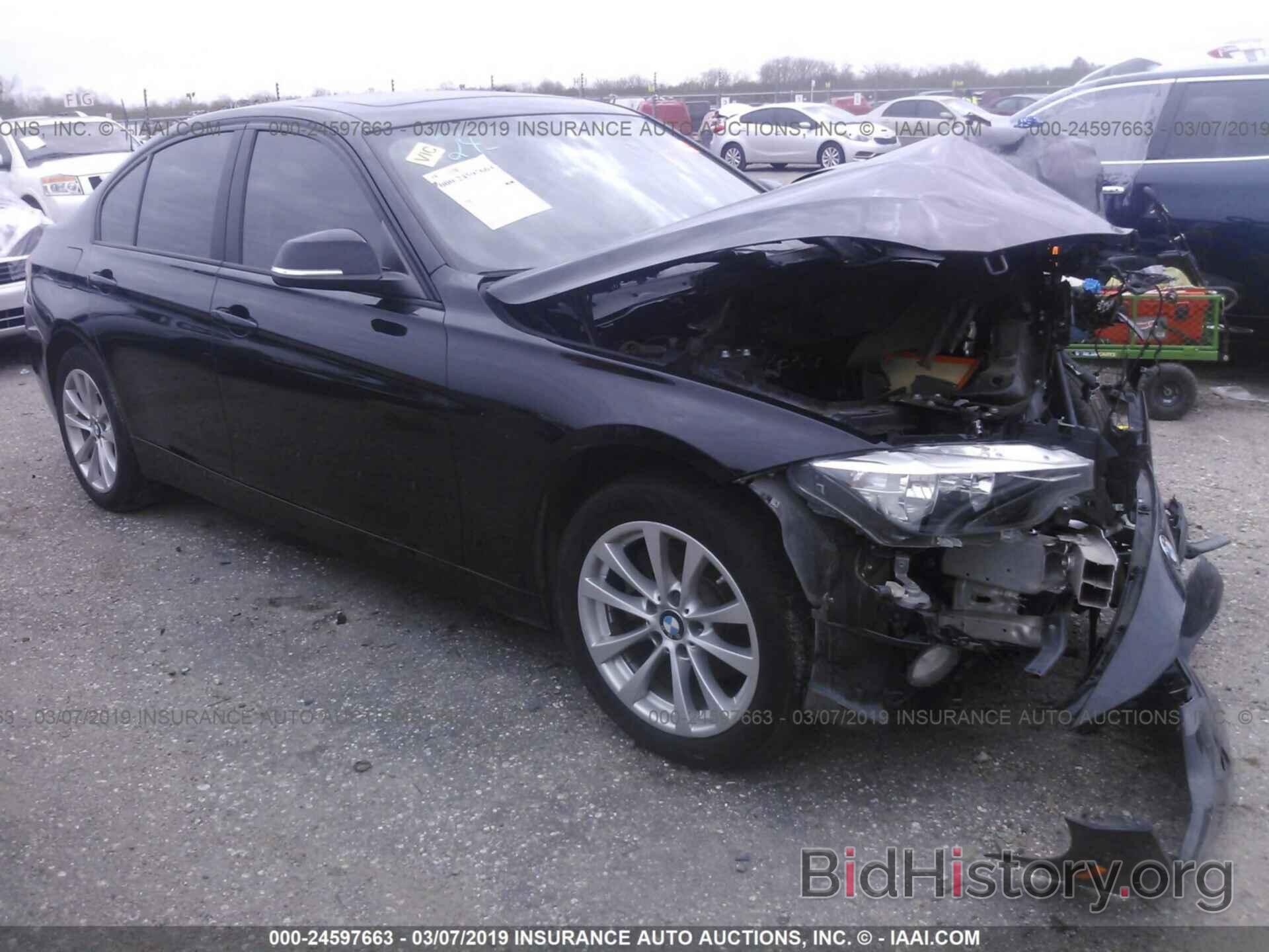 Photo WBA8E1G57GNT34676 - BMW 320 2016