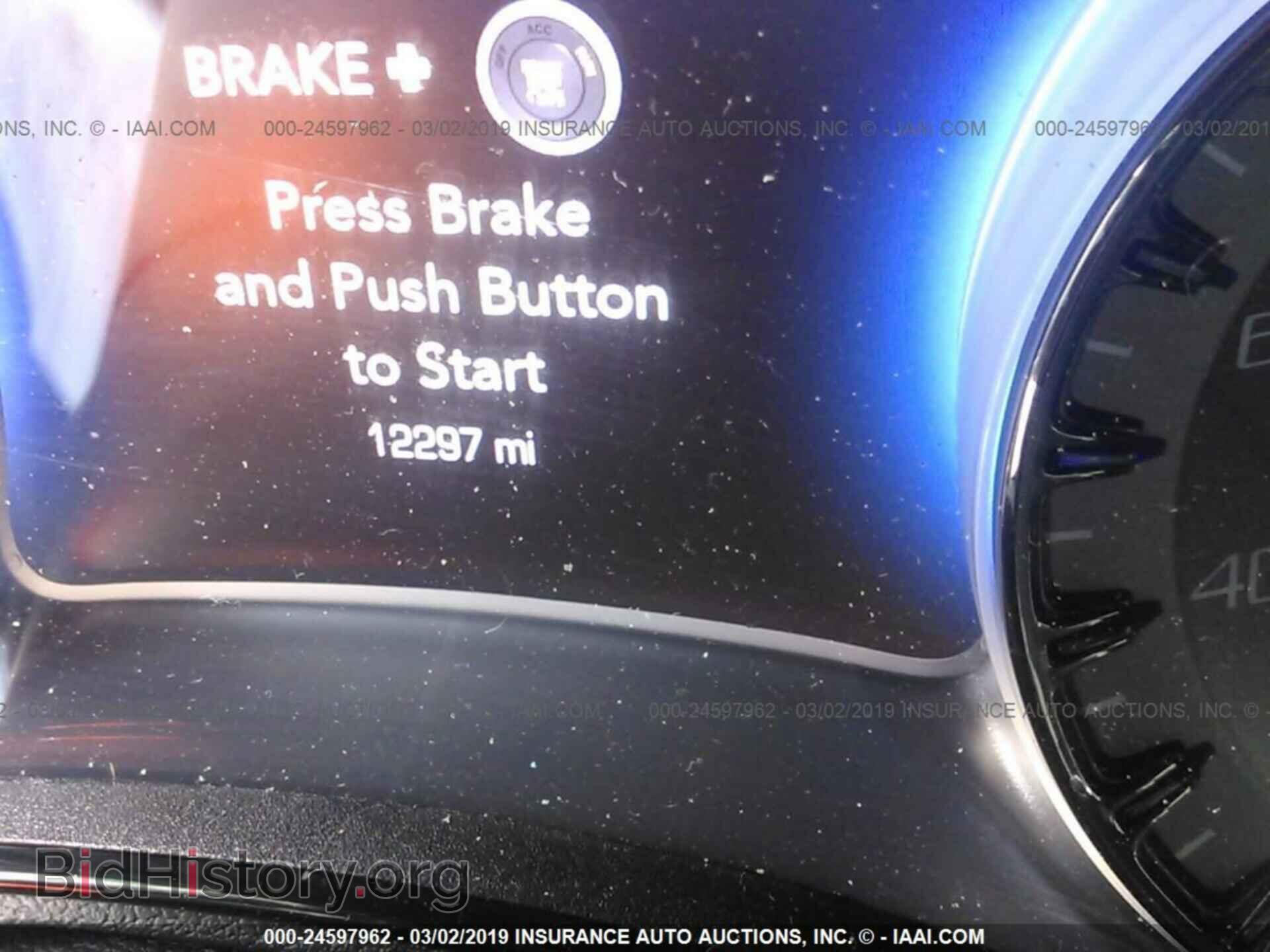 2018 CHRYSLER 300 - VIN: 2C3CCABGXJH244986 - Фото 7